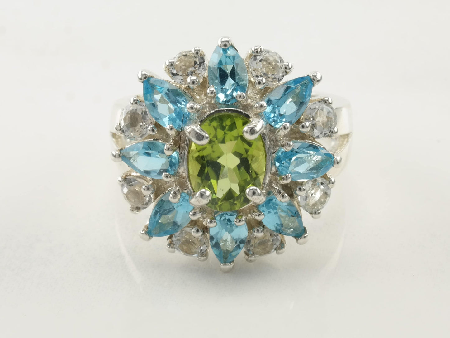 Vintage Sterling Silver Ring Topaz Peridot Flower Size 7 1/4