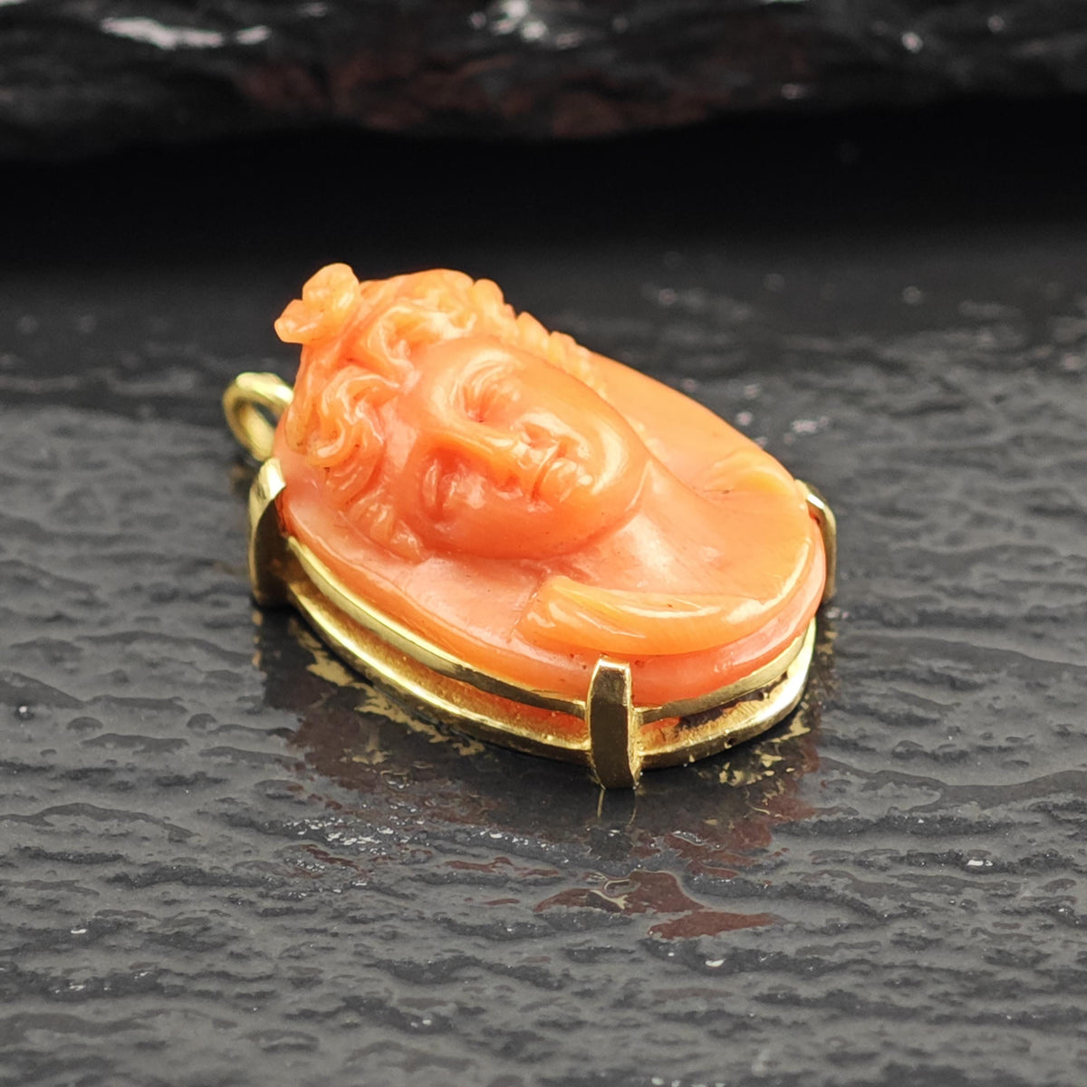 Antique Coral Cameo 14K Gold Charm P3104