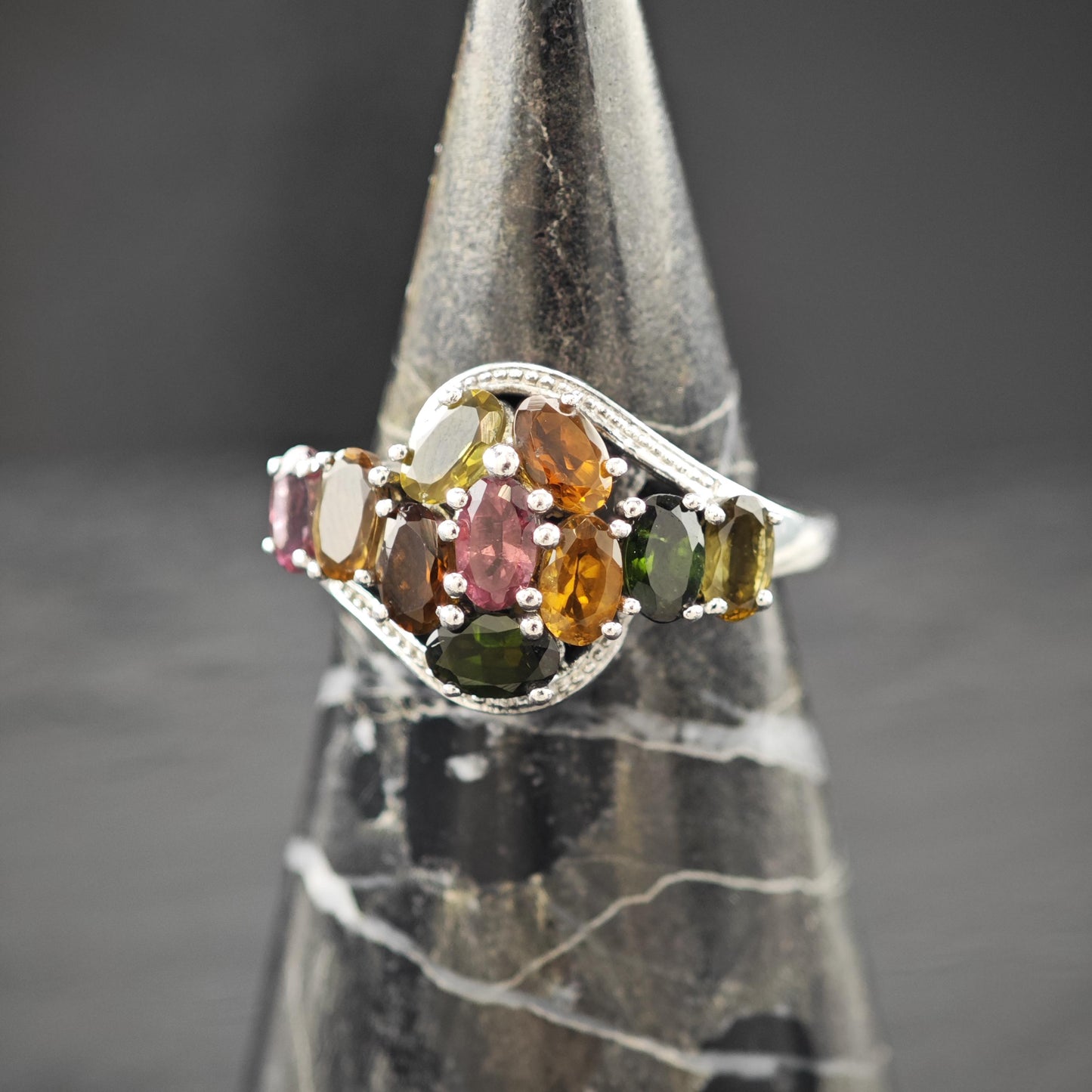 Natural Gem Flower Ring Sterling Silver Size 9