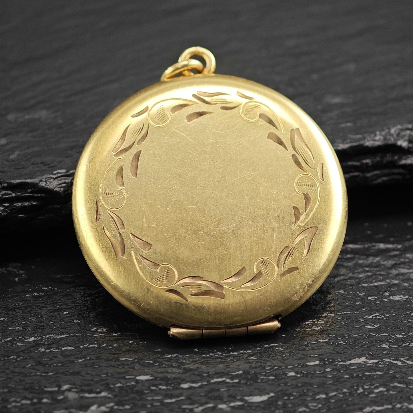 Mid Century Gold Filled Round Locket Pendant P3027