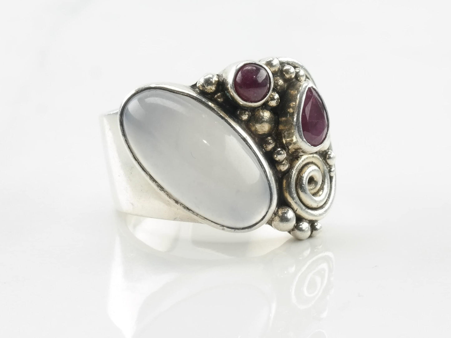 Vintage Sterling Silver Ring Ruby Agate Red White Size 8 1/2