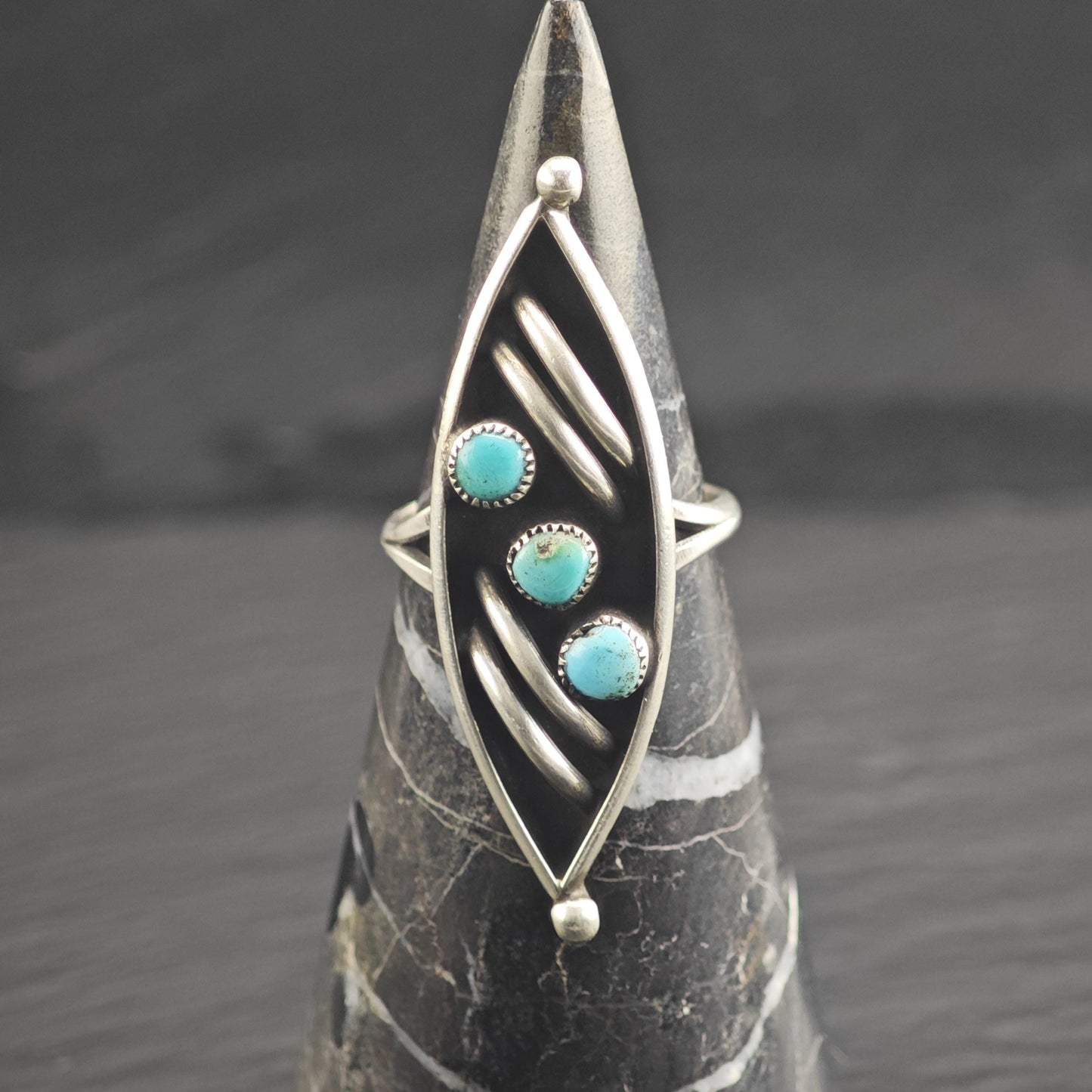 Zuni Petit Point Silver Arc Details Sterling Silver Ring Sz 8 1/2 R6655