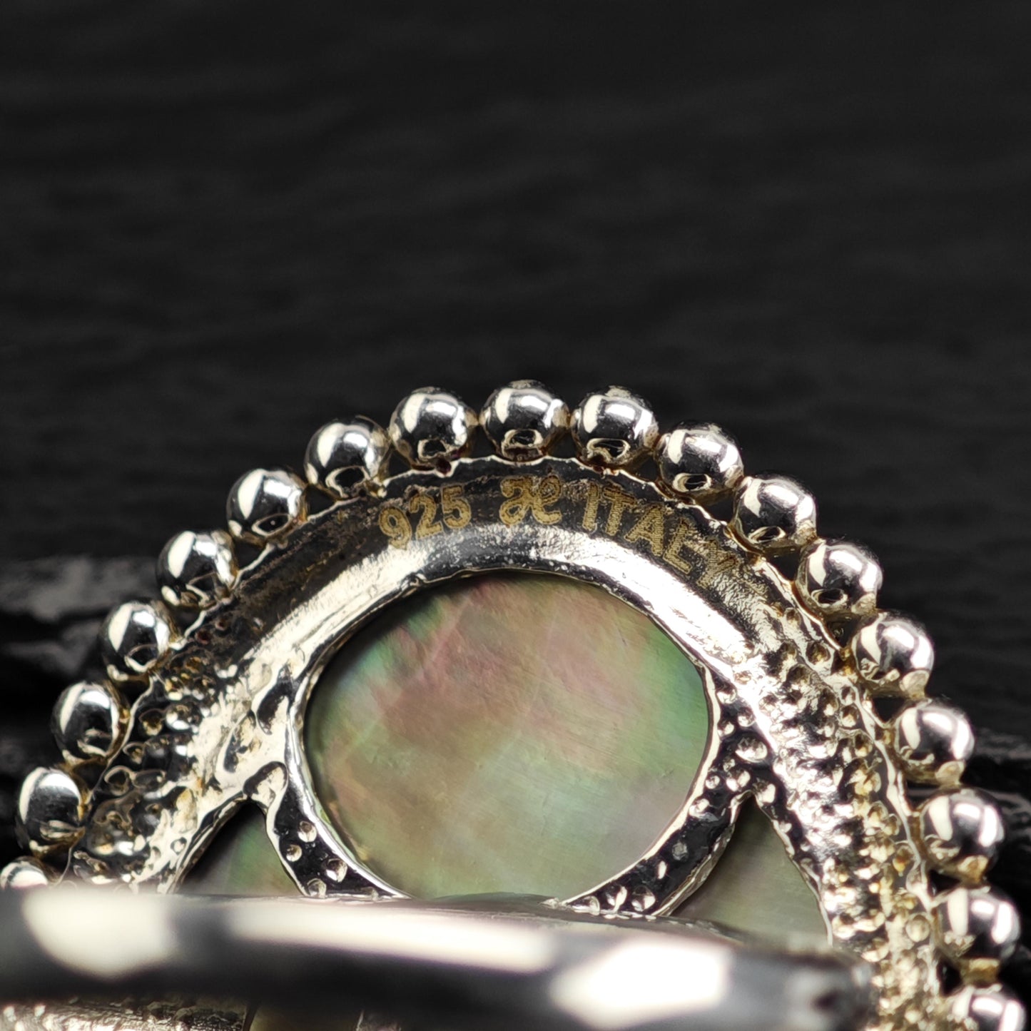 Mother of Pearl Doublet Ring Sterling Silver Sz 8 R6616