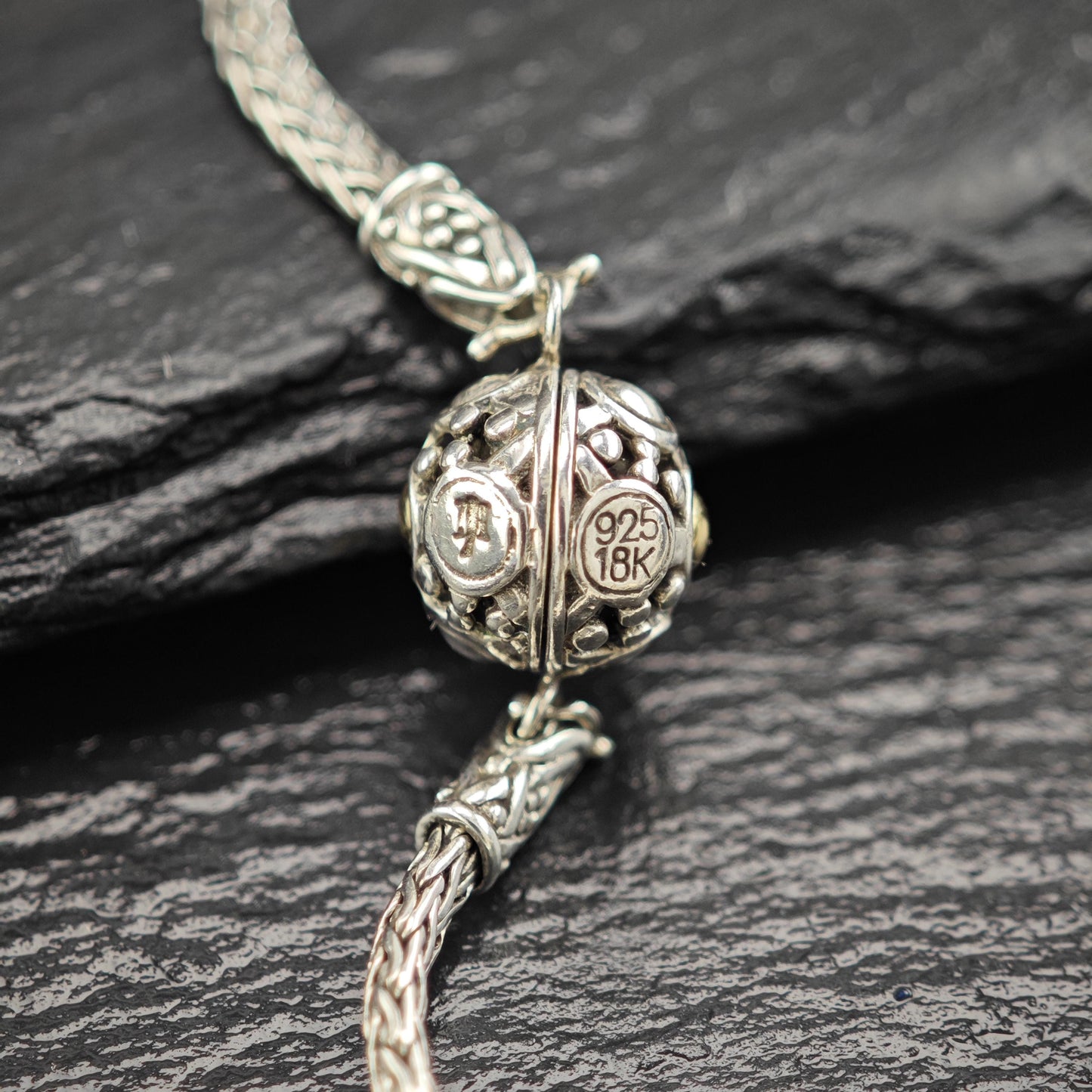 Vintage John Hardy 18k Gold Sterling Silver Ball Station Necklace Jaisalmer Design N2583