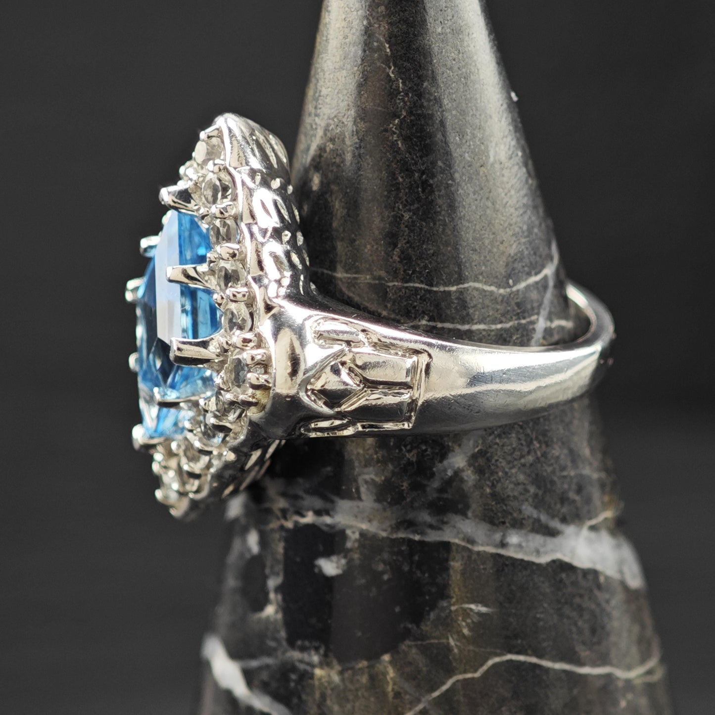 Topaz Statement Ring Sterling Silver Sz 6 1/4 R6096