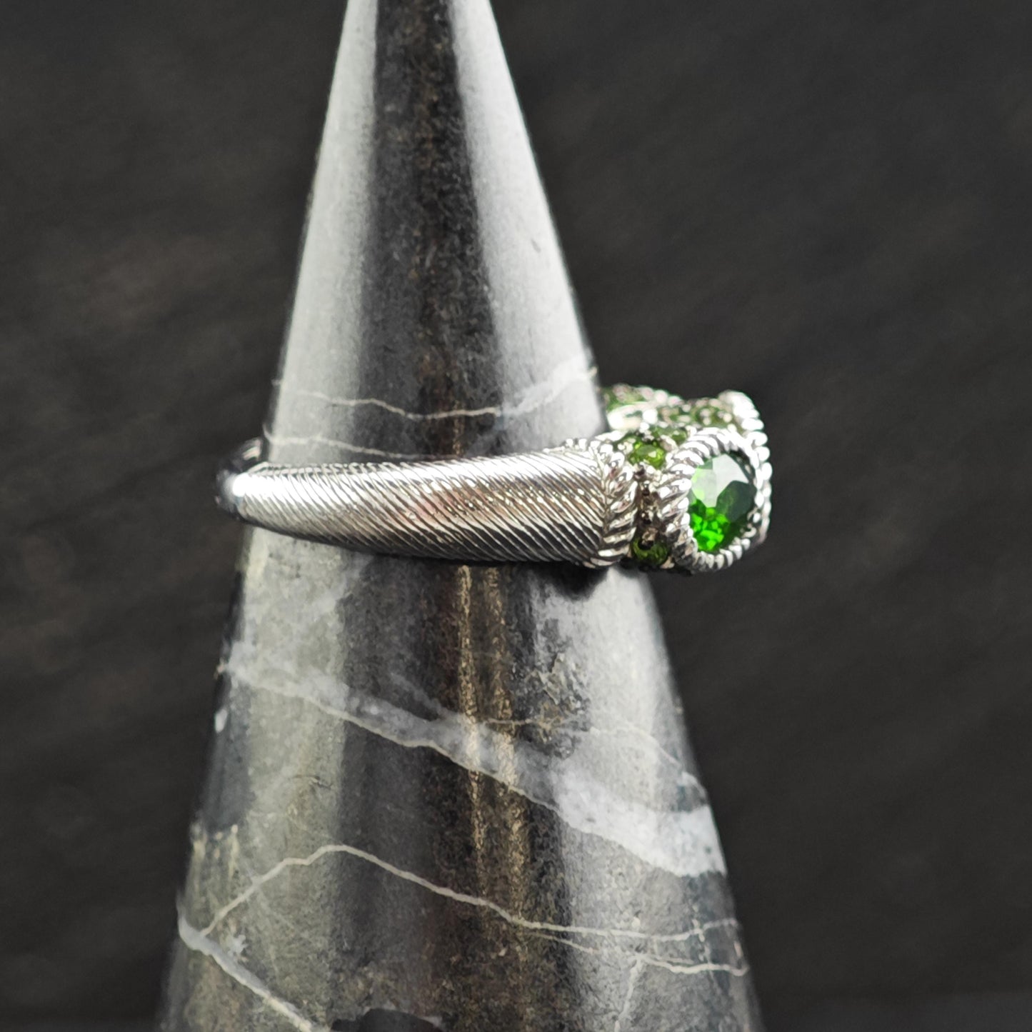 Vintage Judith Ripka Diopside Sterling Silver Ring Sz 6 R6582