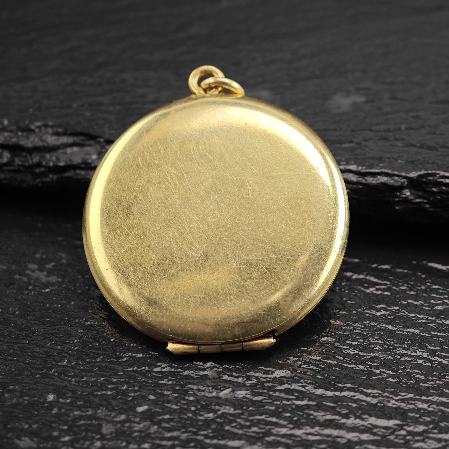 Mid Century Gold Filled Round Locket Pendant P3027