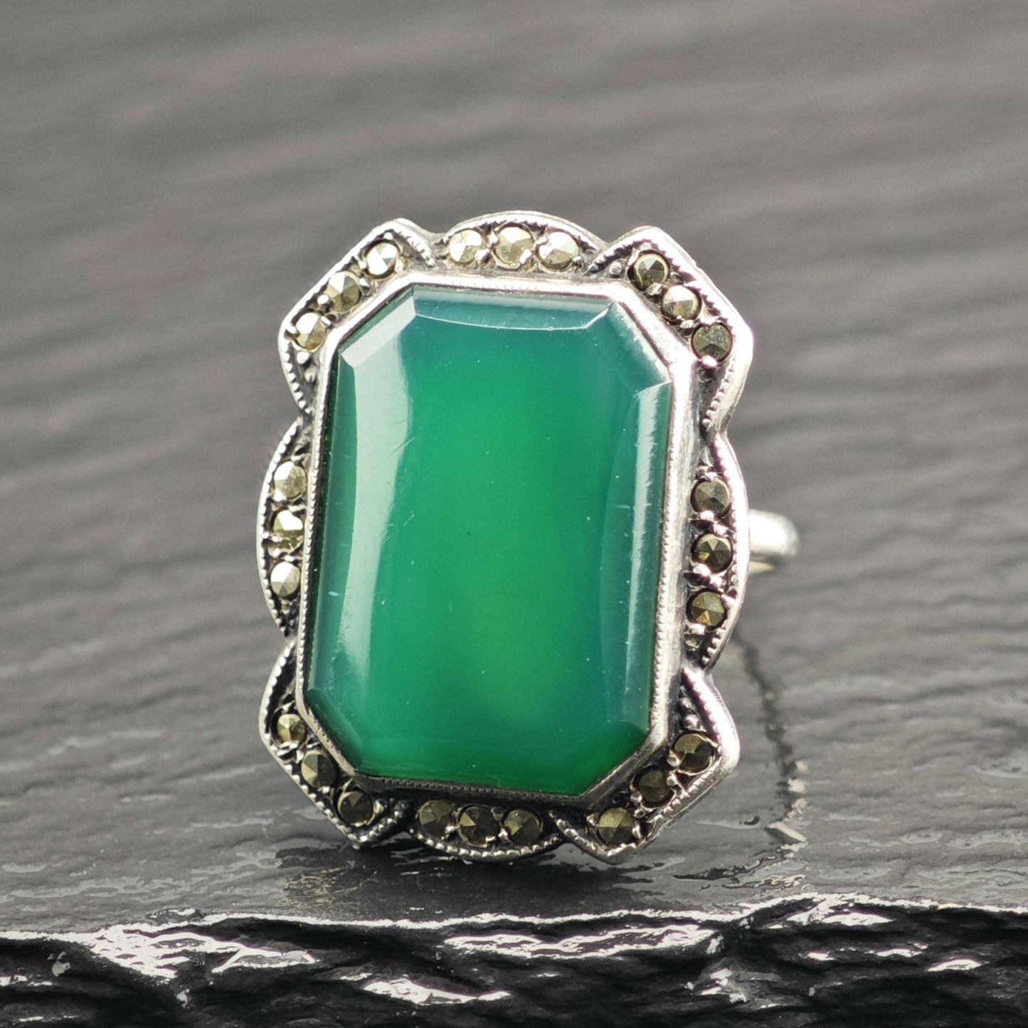 Uncas Art Deco Chrysoprase Sterling Silver Ring Sz 4 1/2 R6701