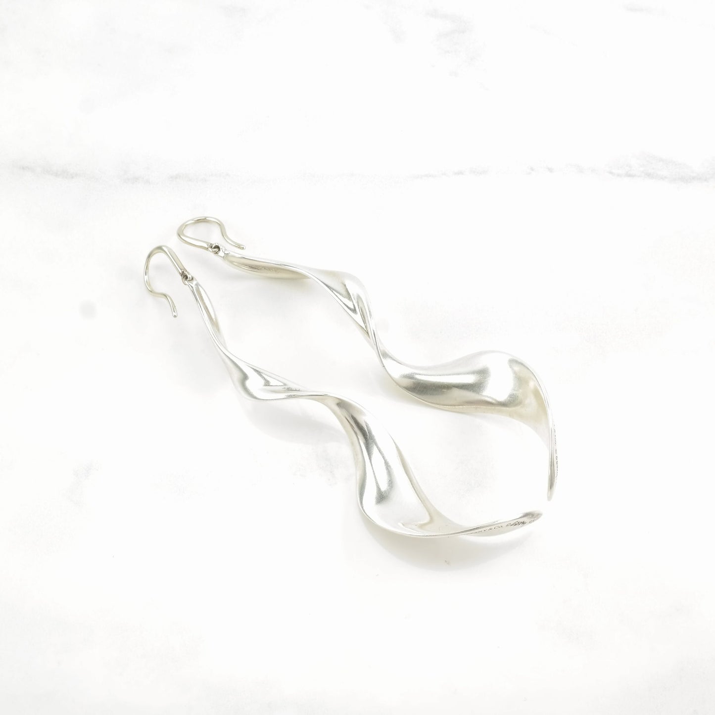 Gehry Tiffany & Co Sterling Silver Orchid Twist Large Earrings Fish Hook Dangle