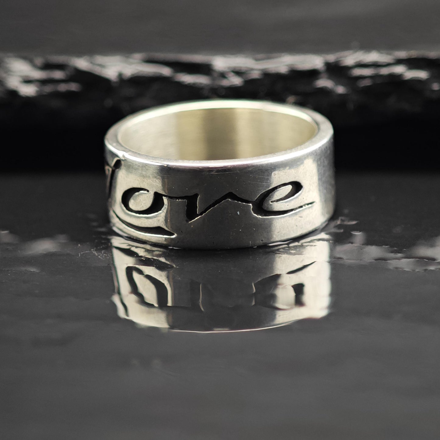 Vintage James Avery Love Band Sterling Silver Ring Sz 6 1/4 R6709