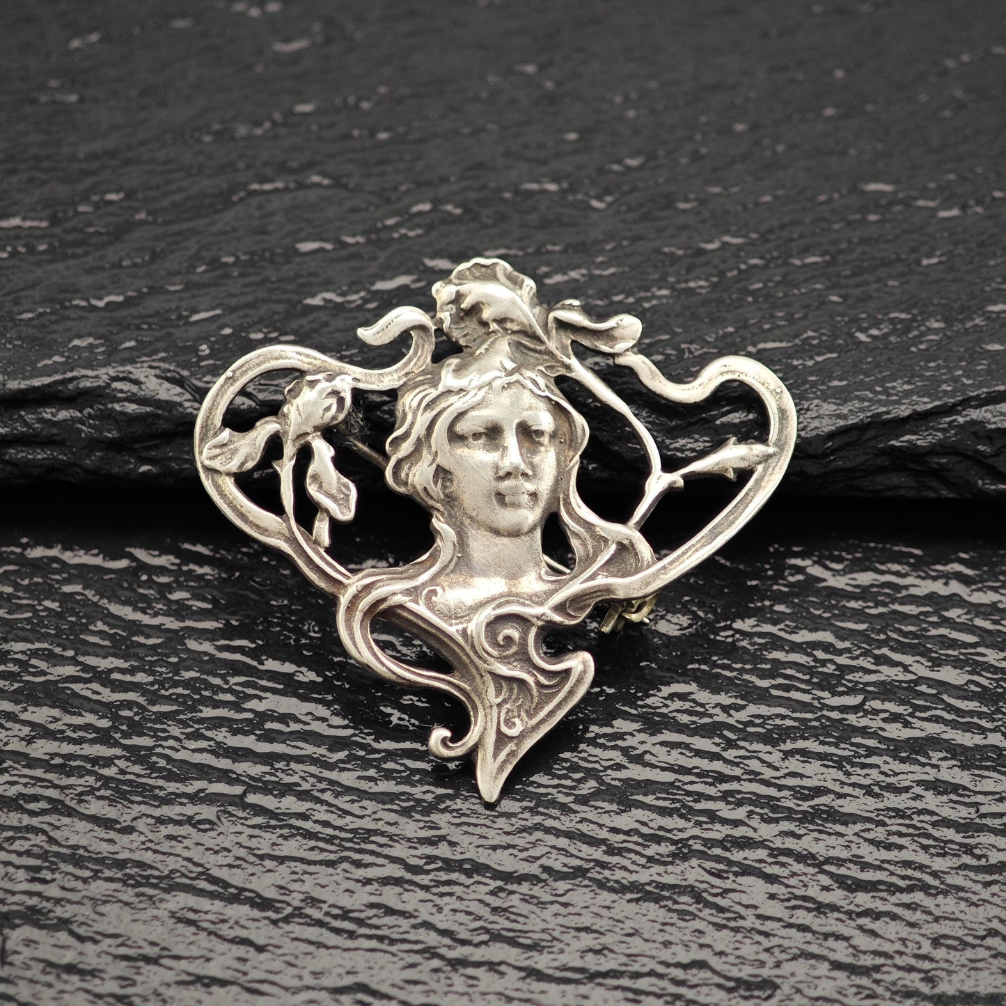 Vintage Art Nouveau Style Women Pendant/Brooch Sterling Silver