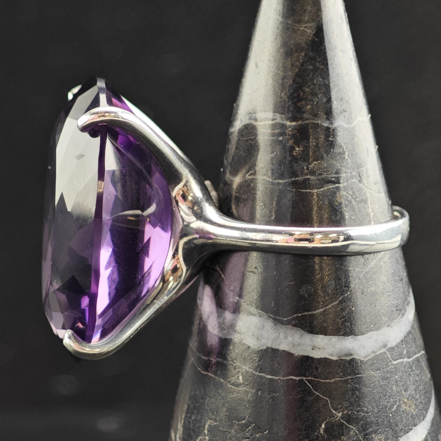 Vintage 50ct Amethyst Sterling Silver Ring Sz 9 R6577
