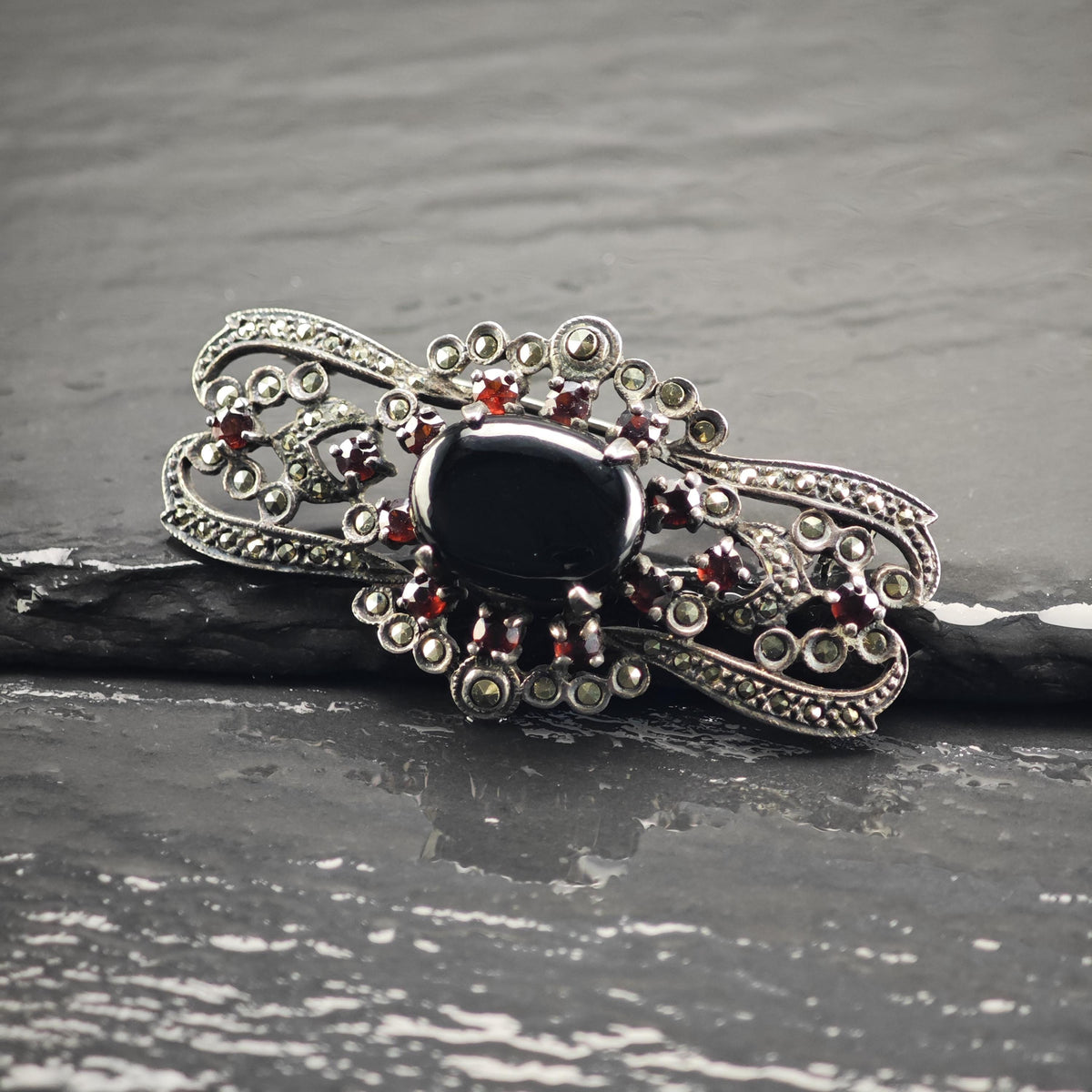 Art Deco Onyx, Garnet Sterling Silver Brooch B2270
