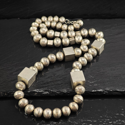 Vintage Native American Sterling Silver 13mm Beaded Necklace N2717