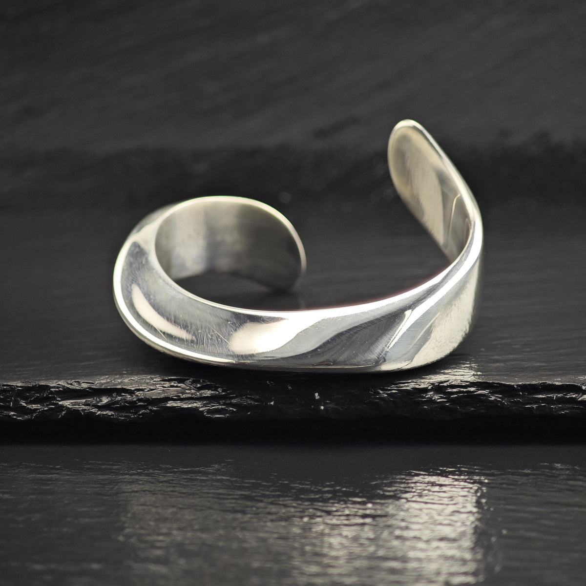 Vintage Tiffany & Co., Elsa Peretti Swirl Sterling Silver Cuff Sz 6 1/4" BR3125
