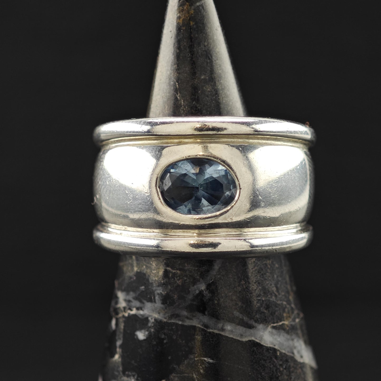Sterling Silver Ring Wide Band with Blue Topaz Size 6 R6100