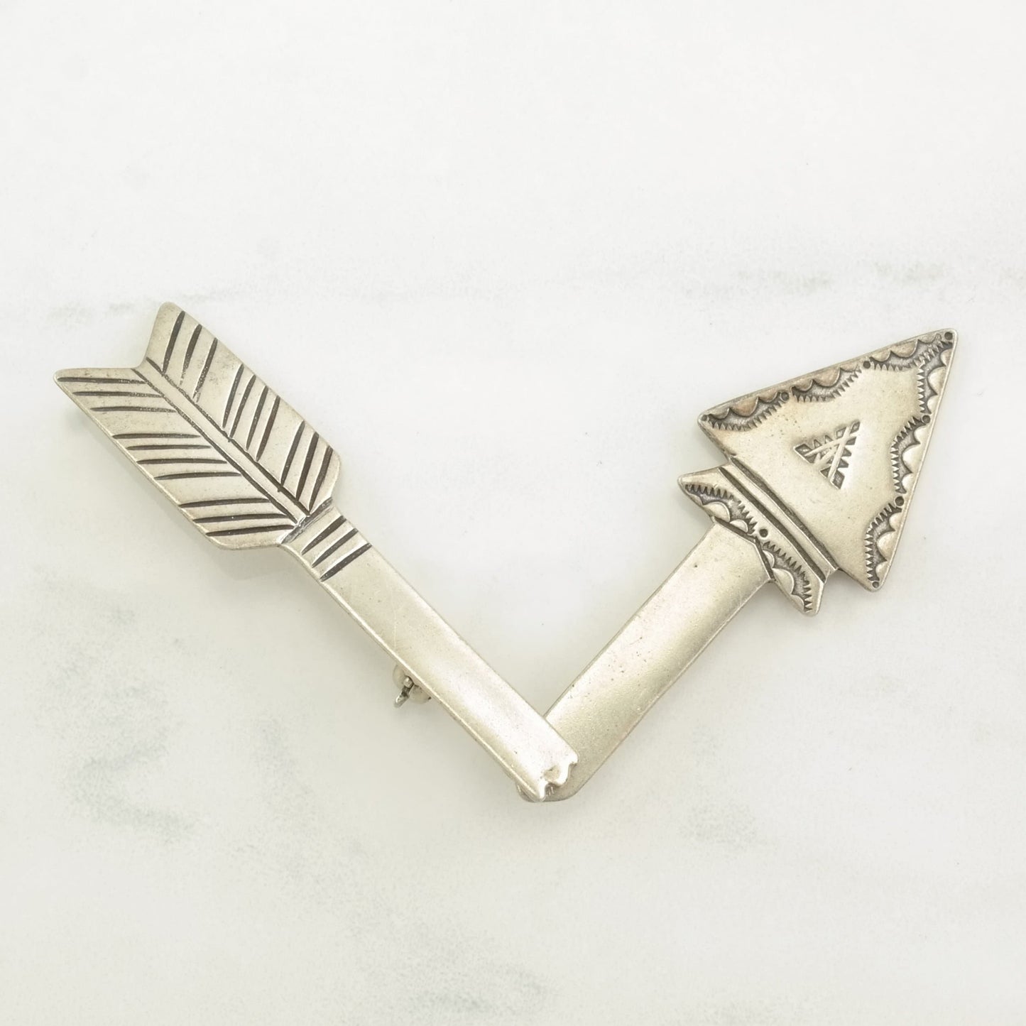 Native American Sterling Silver Brooch Stamped Articulated Arrow