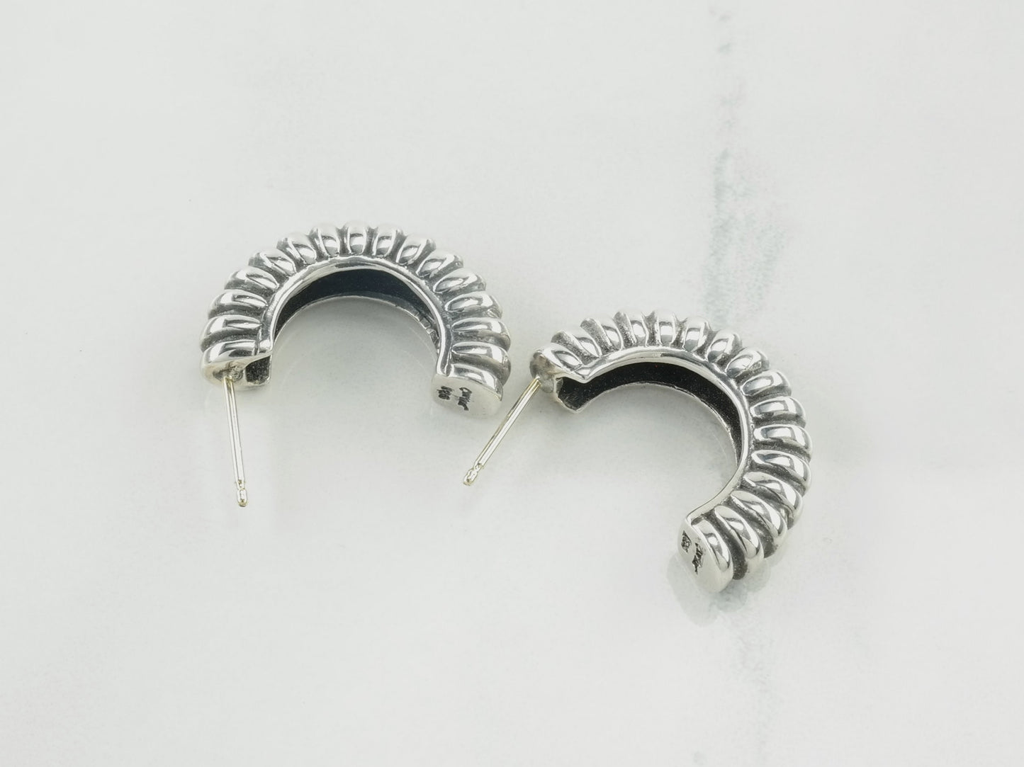 Caviar Sterling Silver Scalloped C Hoop Earrings