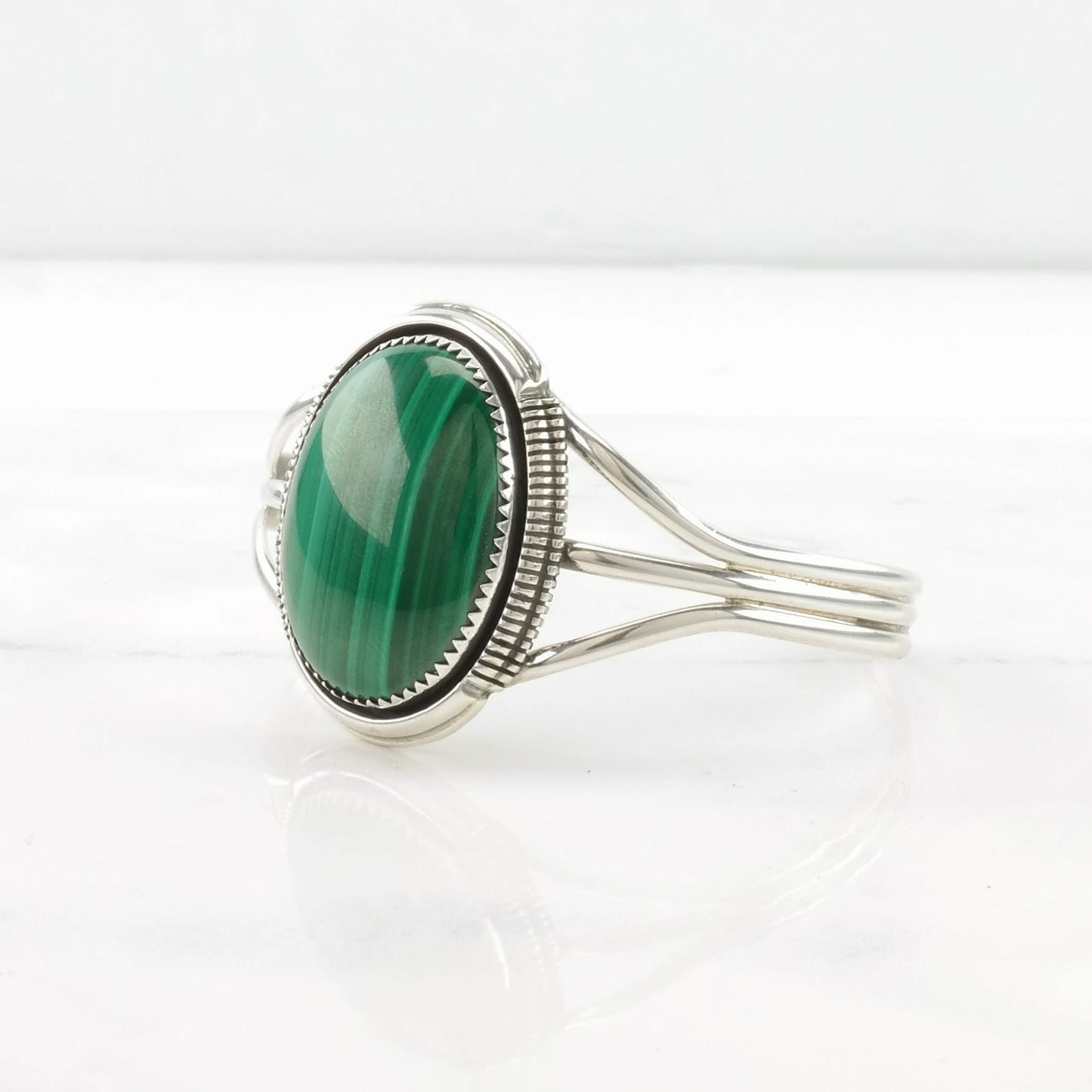 Native American Sterling Silver Cuff Bracelet Green Malachite