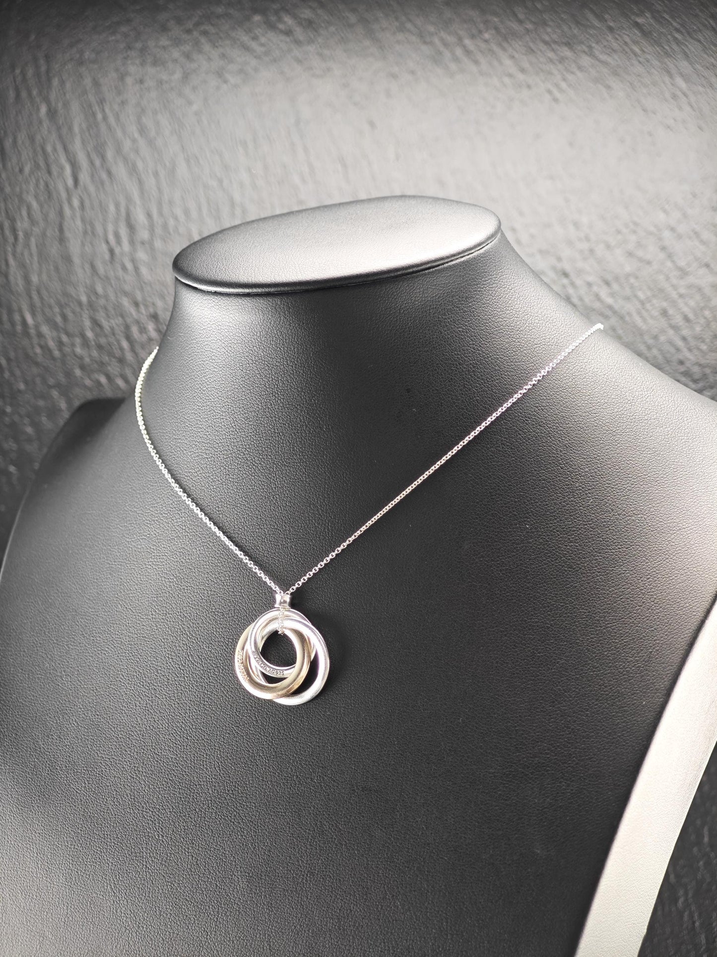 Vintage Tiffany Gold Tone 1837 Interlocking, Circles Necklace Sterling Silver N2494
