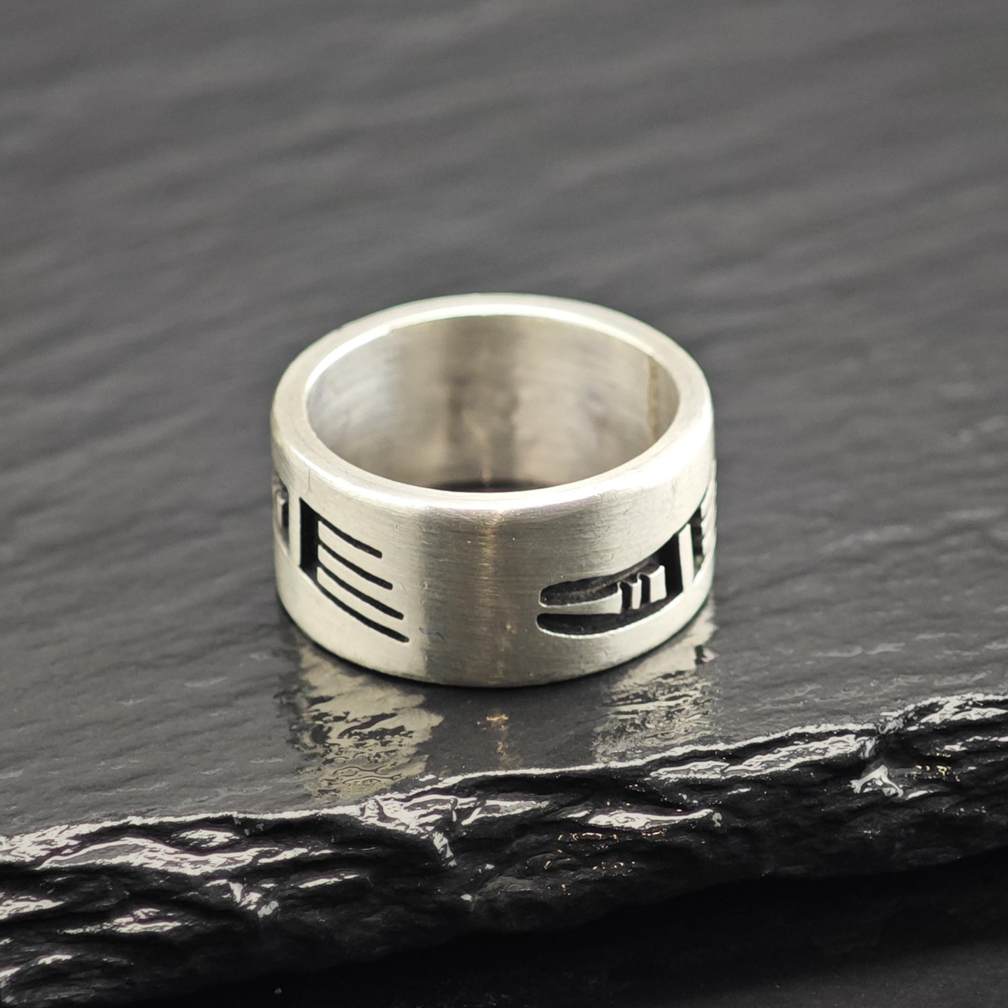 Hopi Bear Overlay Band Sterling Silver Ring Sz 5 3/4 R6691