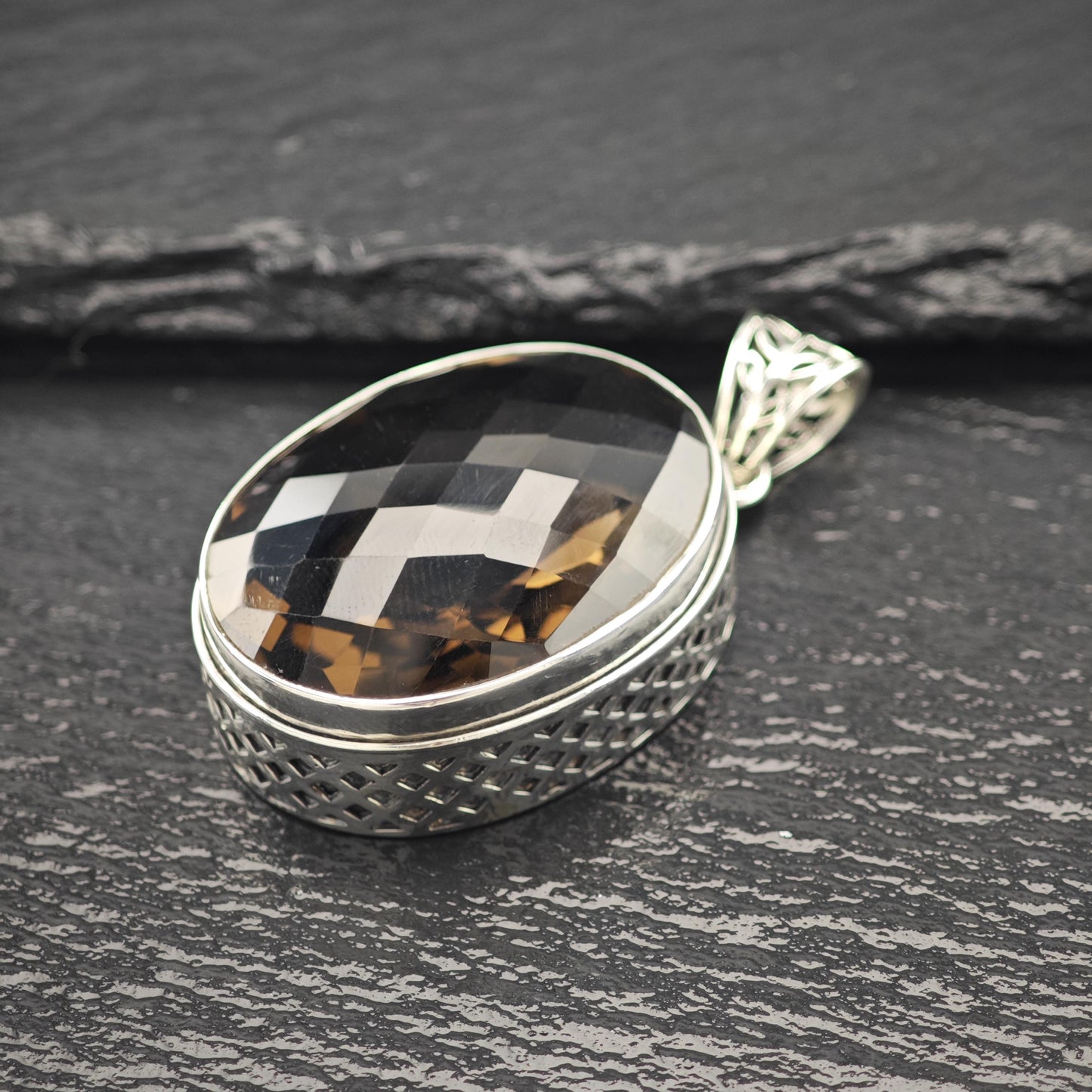 Oval Quartz Pendant - Sterling Silver  Style P2814
