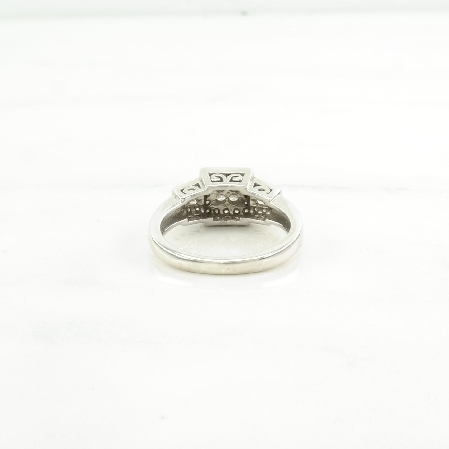 Sterling Silver Ring Diamond Size 7