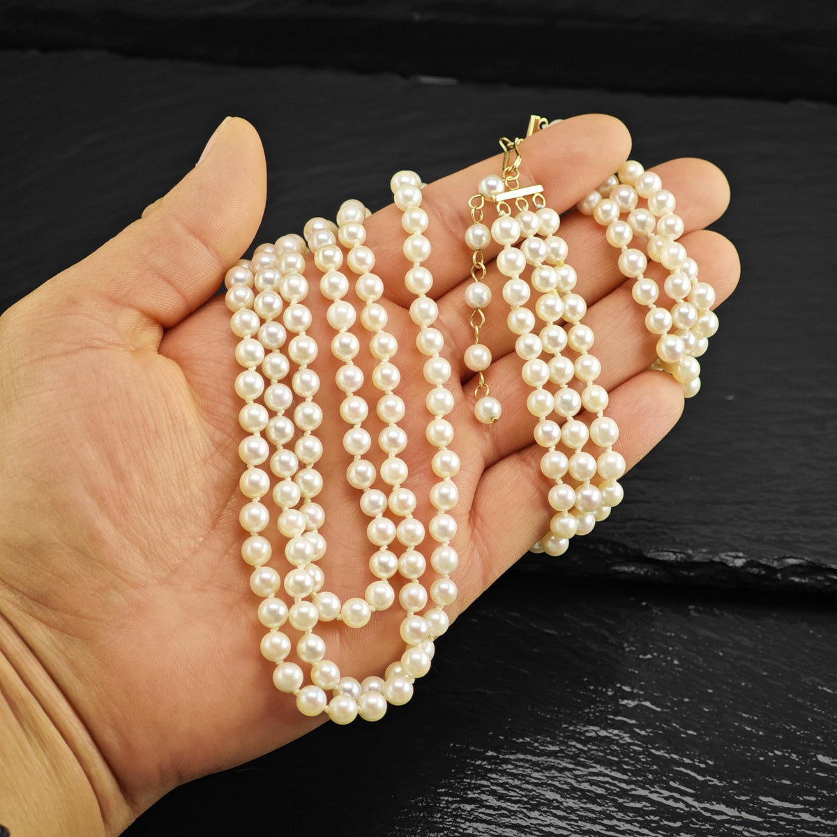 5mm White Pearl Tri-Strand 14K Gold Clasp Beaded Necklace N2776