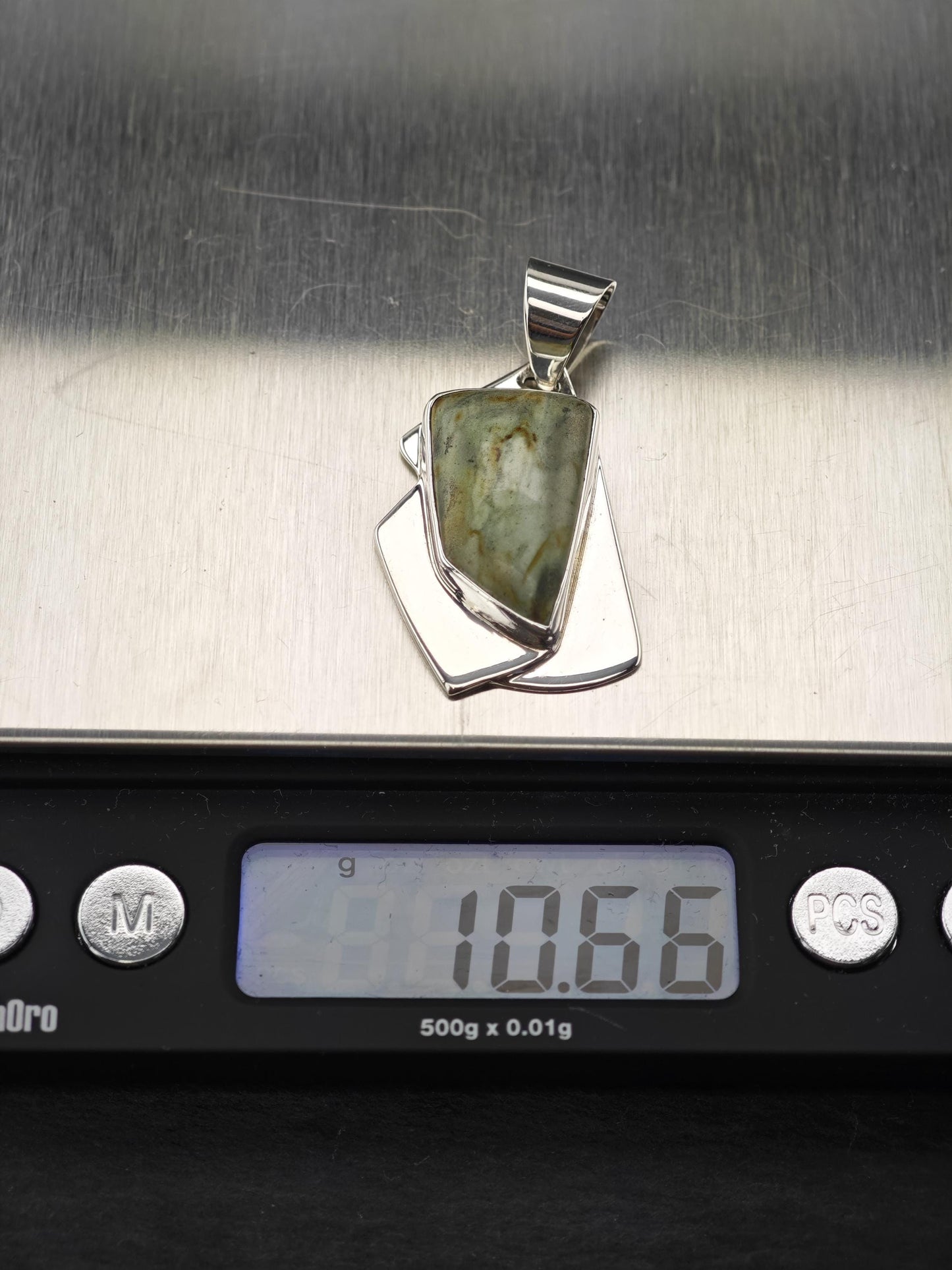 DTR Green Gemstone Pendant Sterling Silver