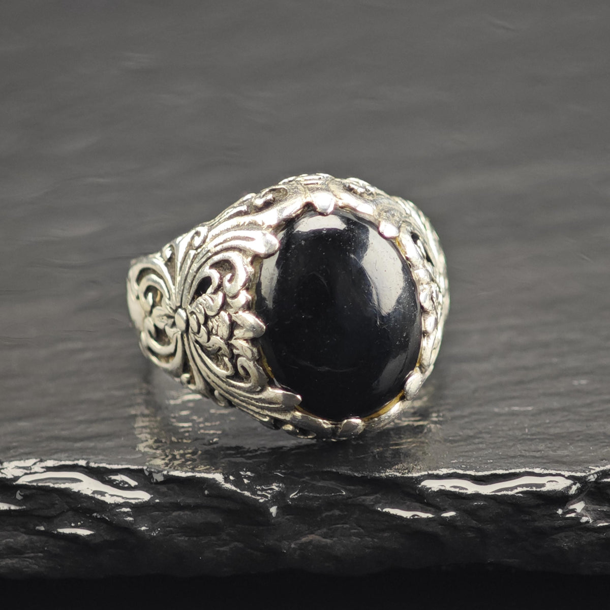 Oval Onyx Sterling Silver Ring Sz 9 R6747