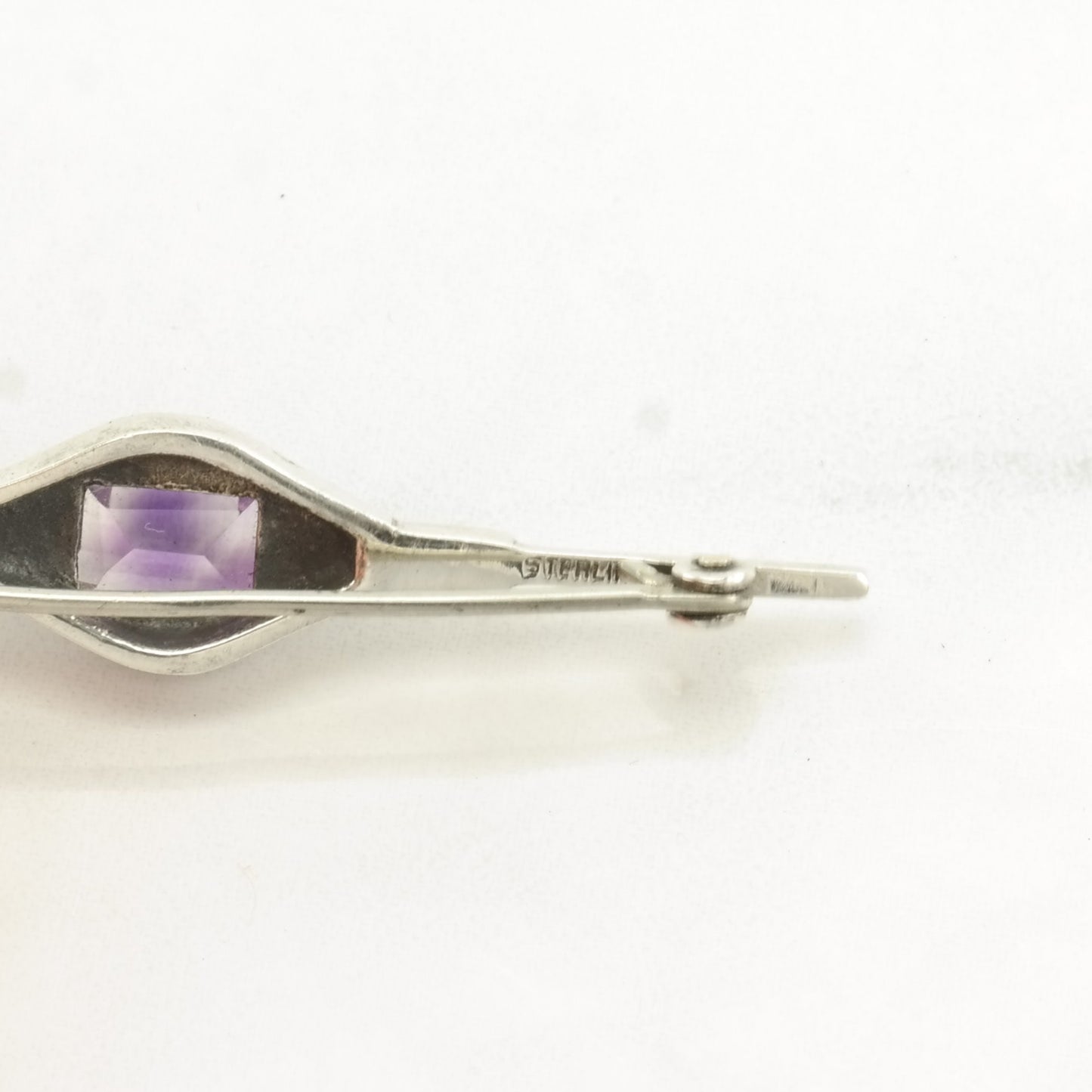 Vintage Art Deco Style Sterling Silver Brooch Purple Amethyst