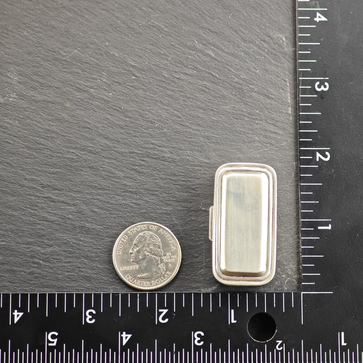 Vintage Italian 800 Silver Pill Box Sterling MISC0410