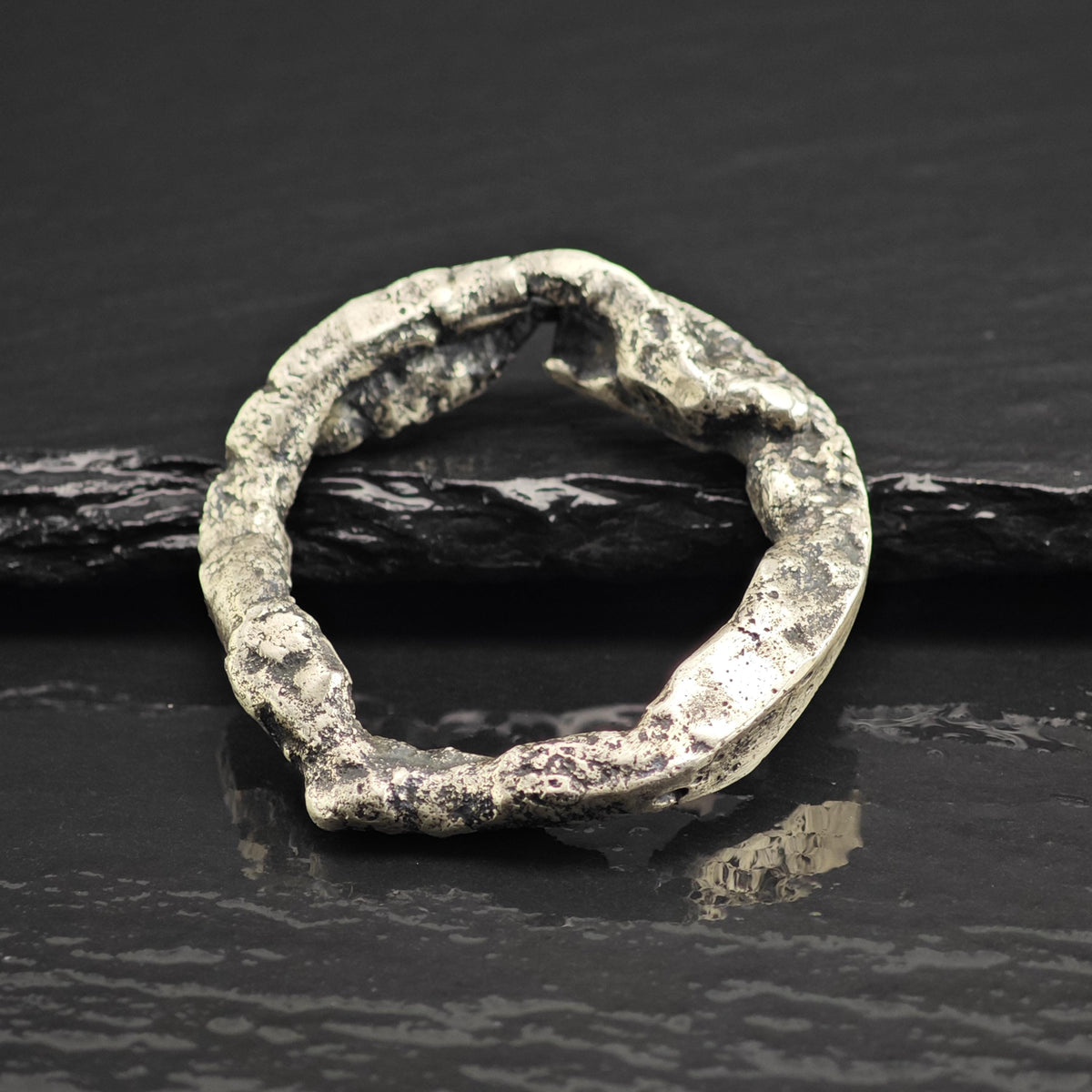 Brutalist Circle Sterling Silver Pendant P3090