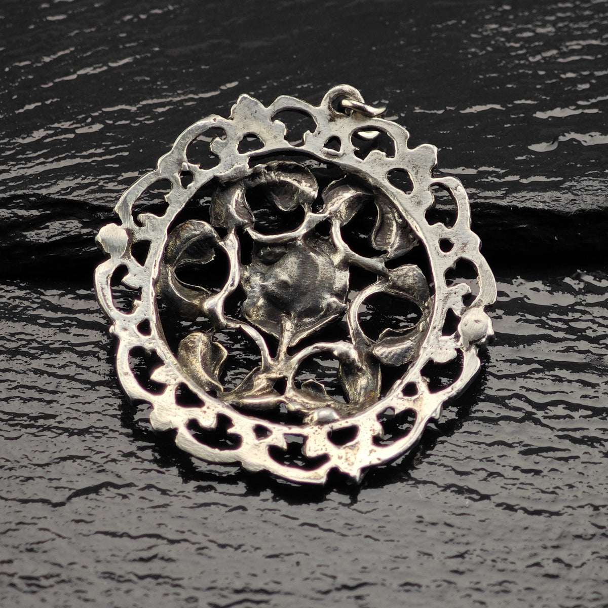 Art Nouveau Floral Sterling Silver Pendant P3153