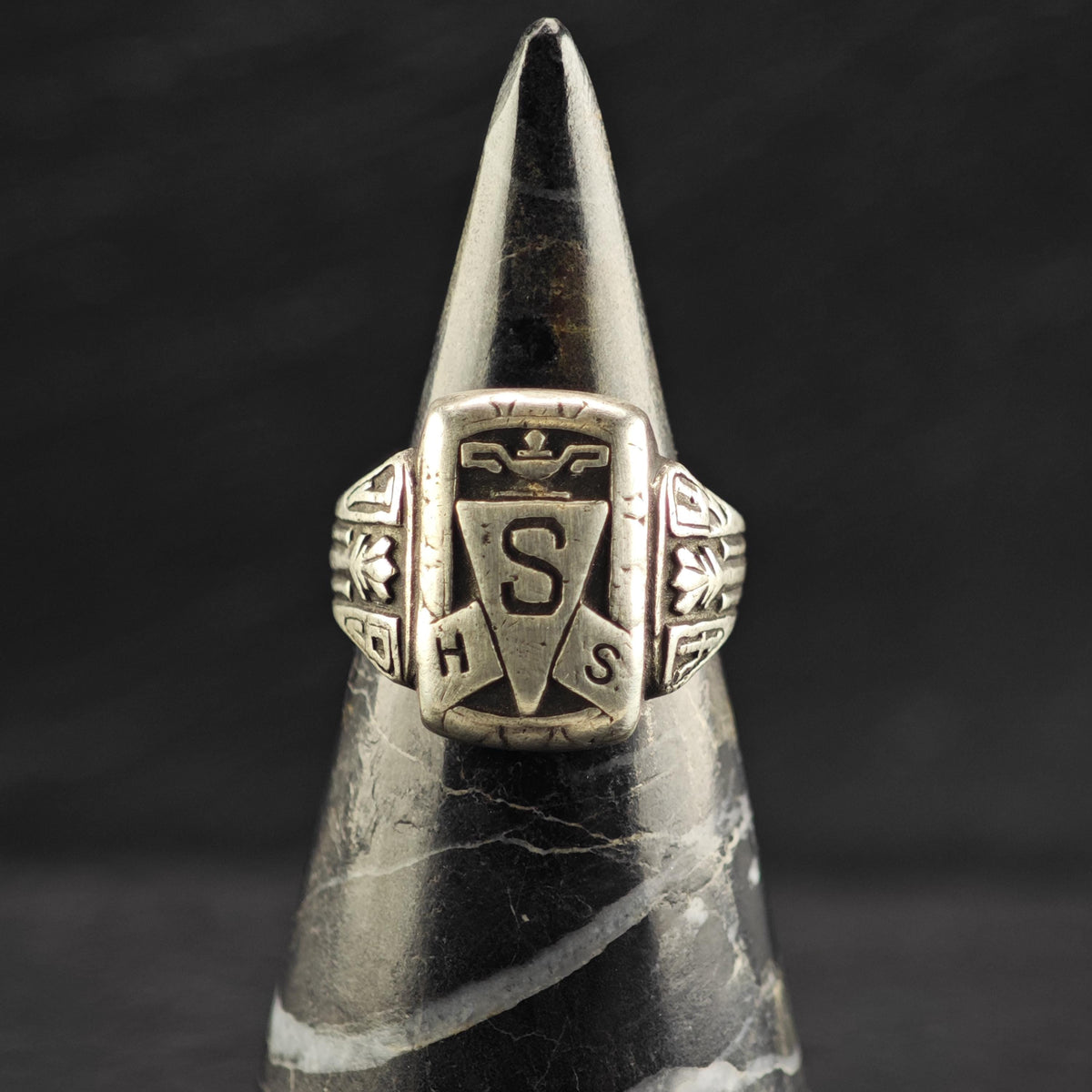 Vintage 1944 HSS Class Ring Sterling Silver Sz 4 1/2 R6823