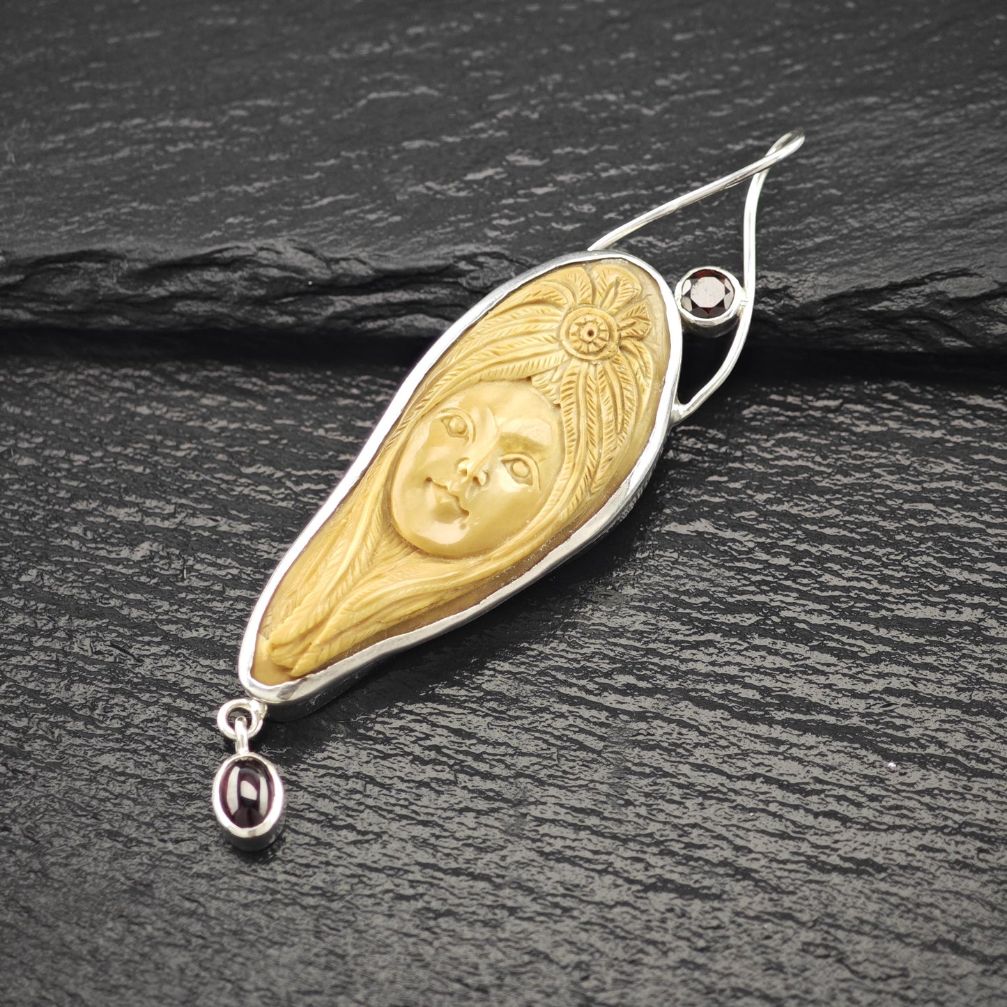 Carved Goddess Face, Garnet Pendant Sterling Silver P2816
