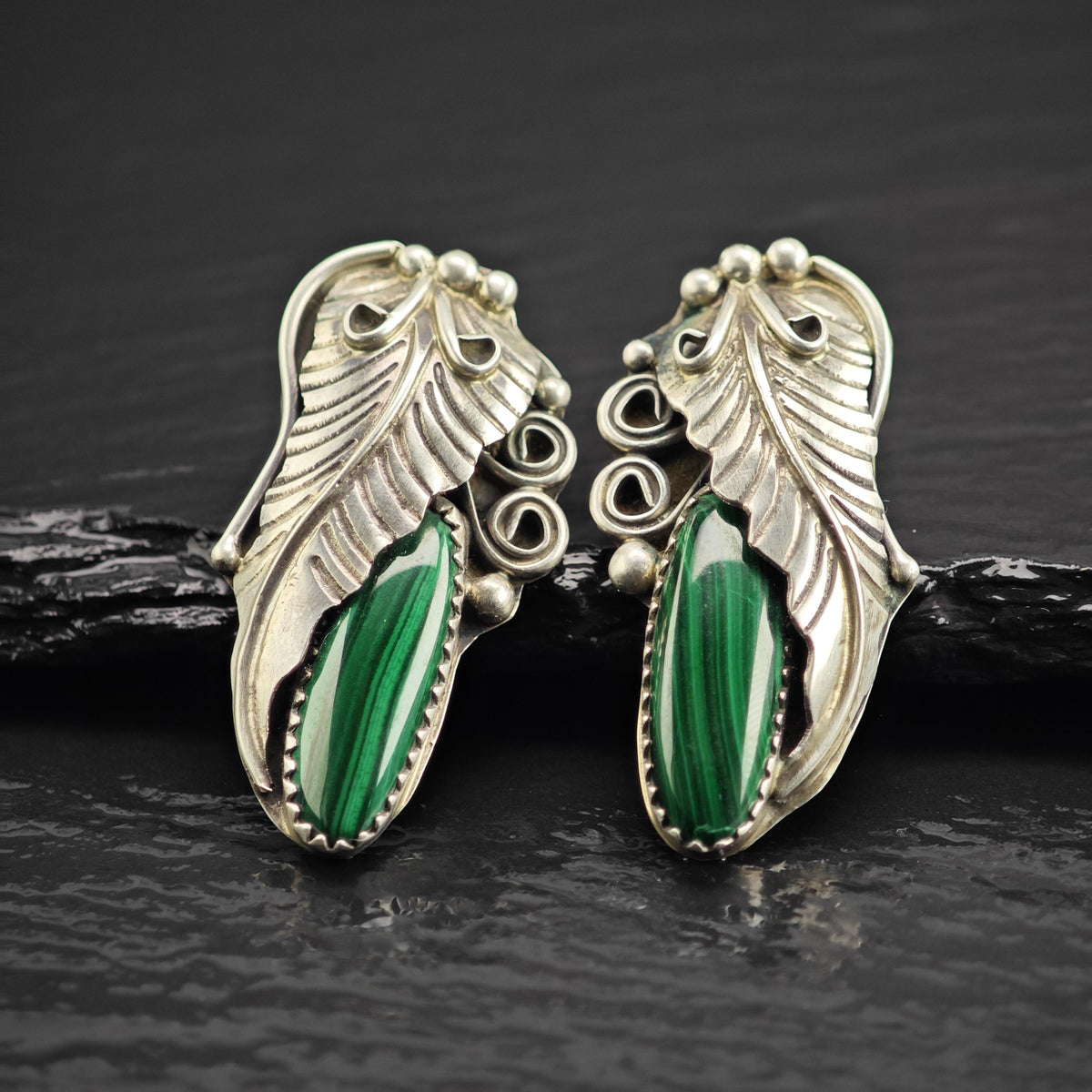 Native American Malachite Feather Detail Sterling Silver Stud Earrings ER3206