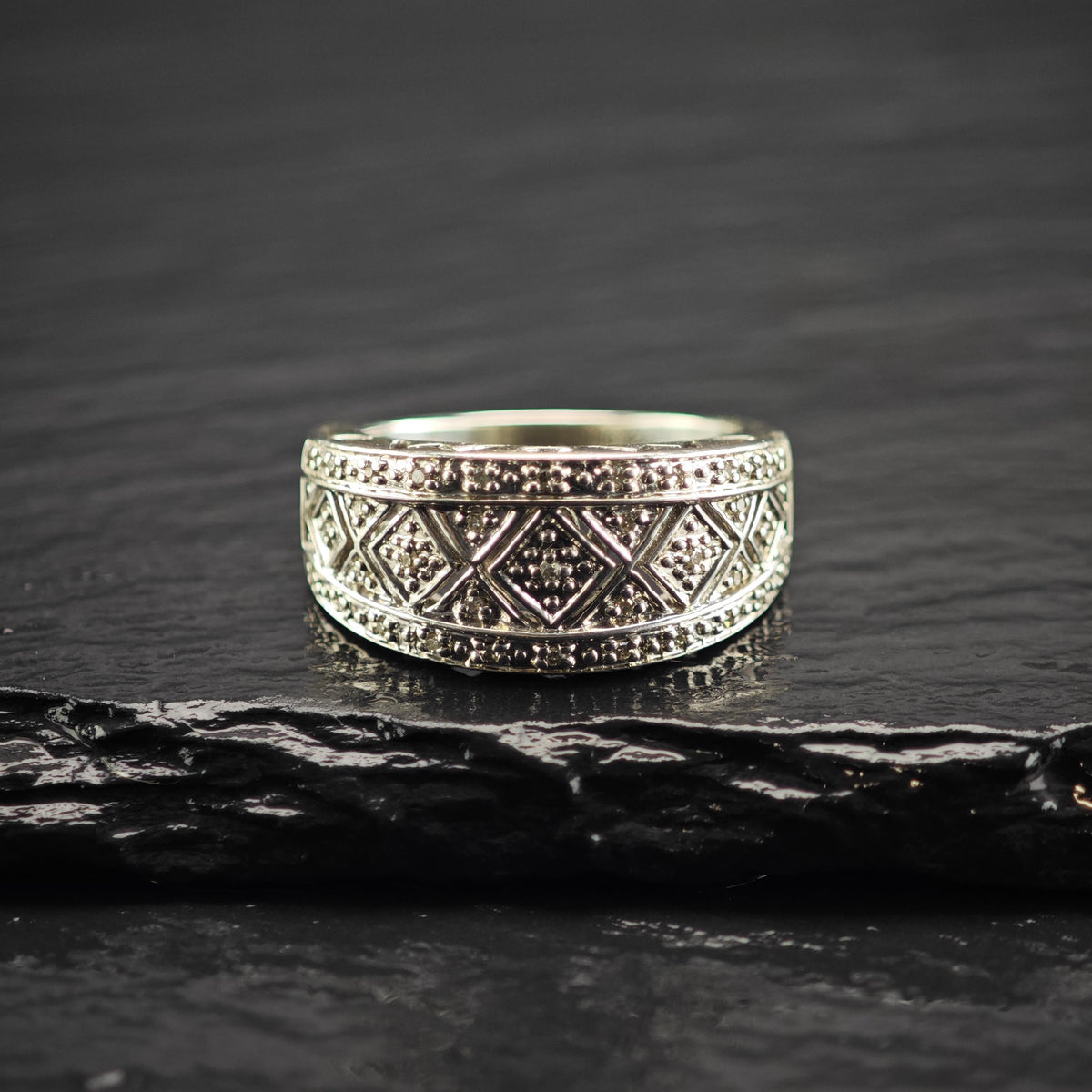 Diamond Mom Cut Out Band Sterling Silver Ring Sz 7R6845