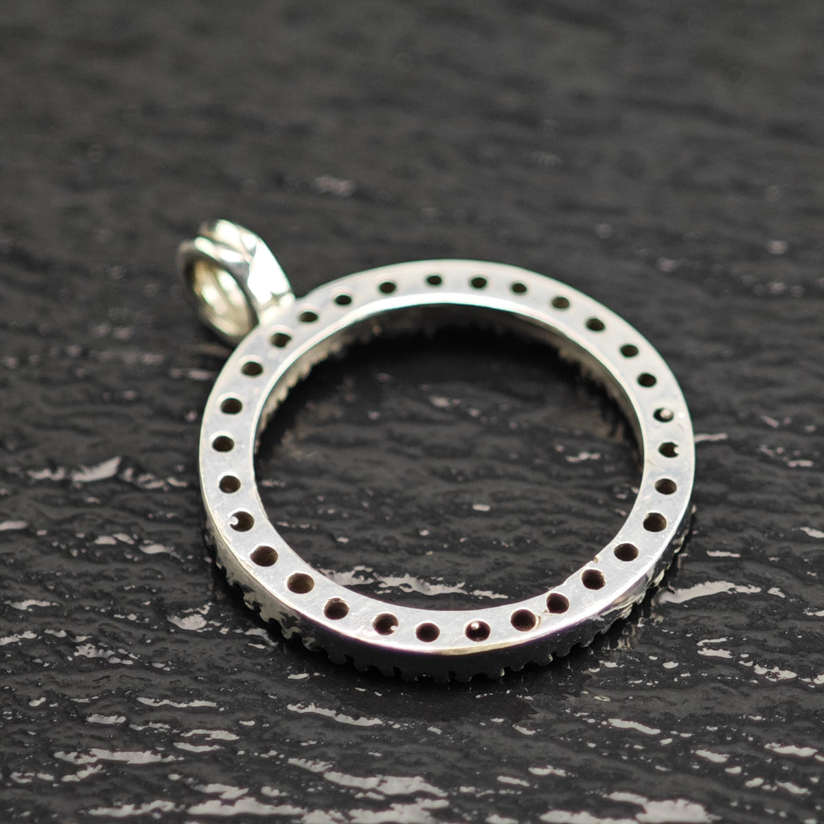 30 Diamond Circle Pendant 14K White Gold P3111