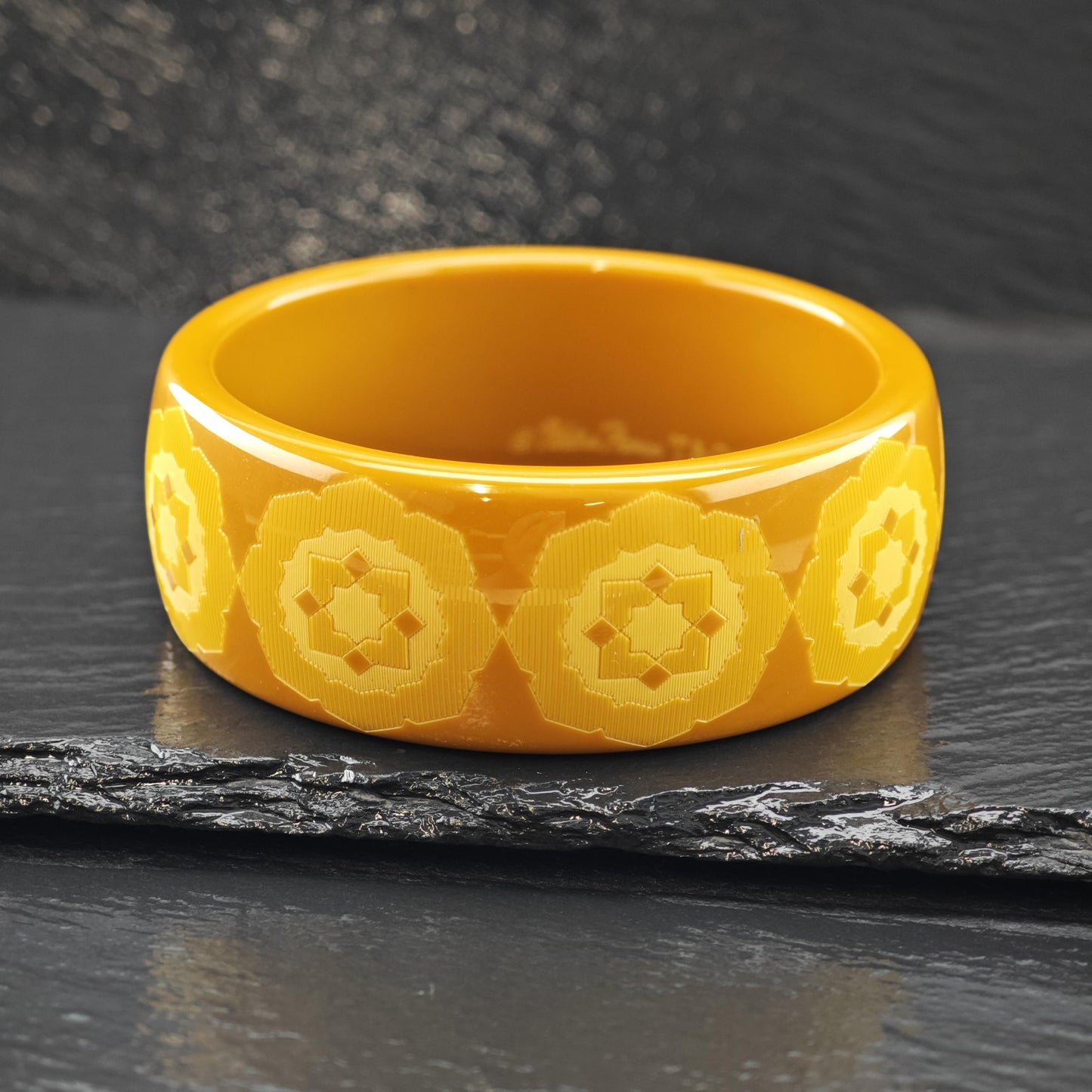 Tiffany & Co. Paloma Picasso Tan Caramel Zellige Resin Bracelet Sz 7"