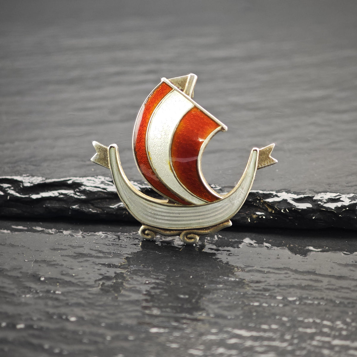 Norwegian Enamel Sailboat Sterling Silver Brooch/Pendant B2280