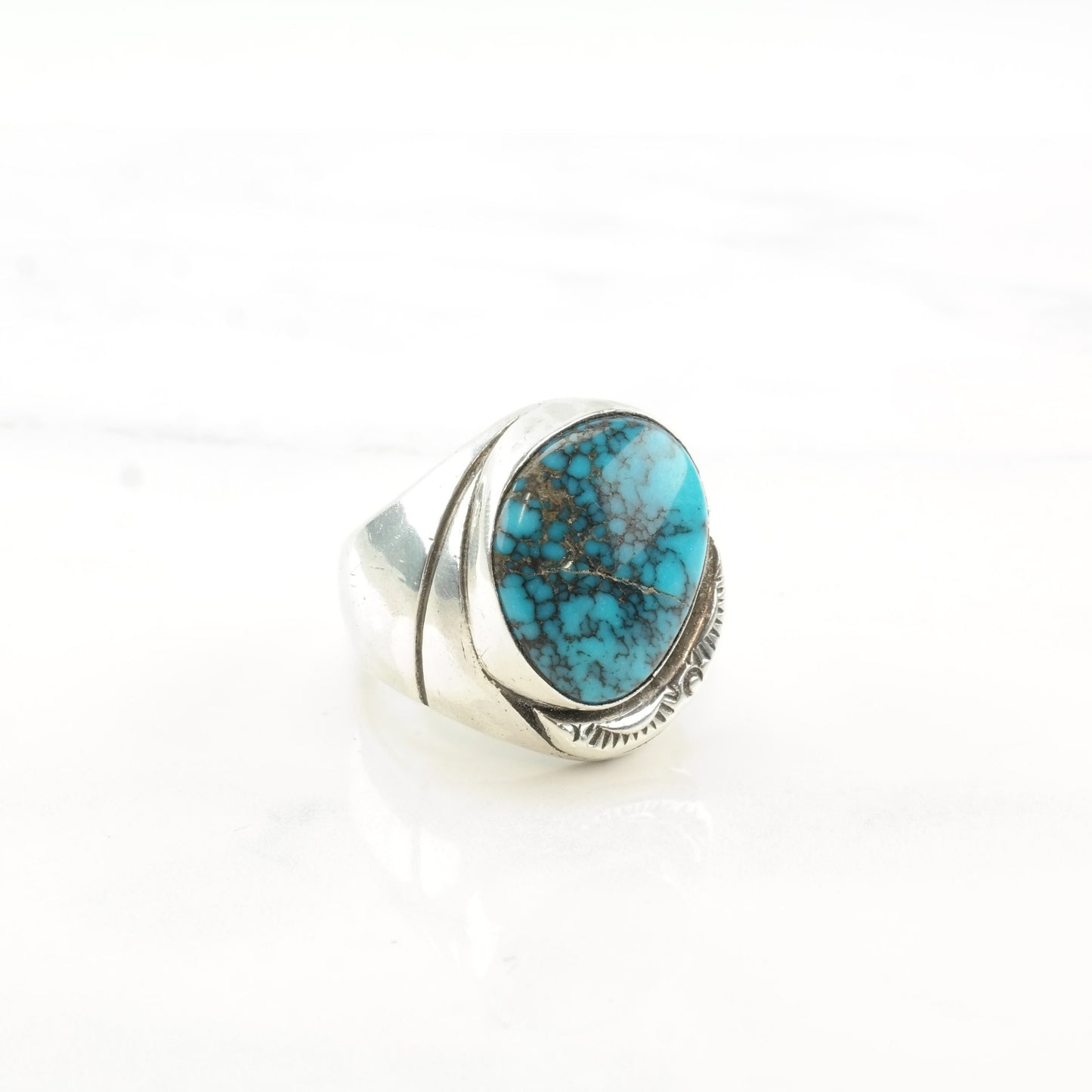 Native American Silver Ring Lone Mountain Spiderweb Turquoise Hairline Crack Sterling Size 8 1/4