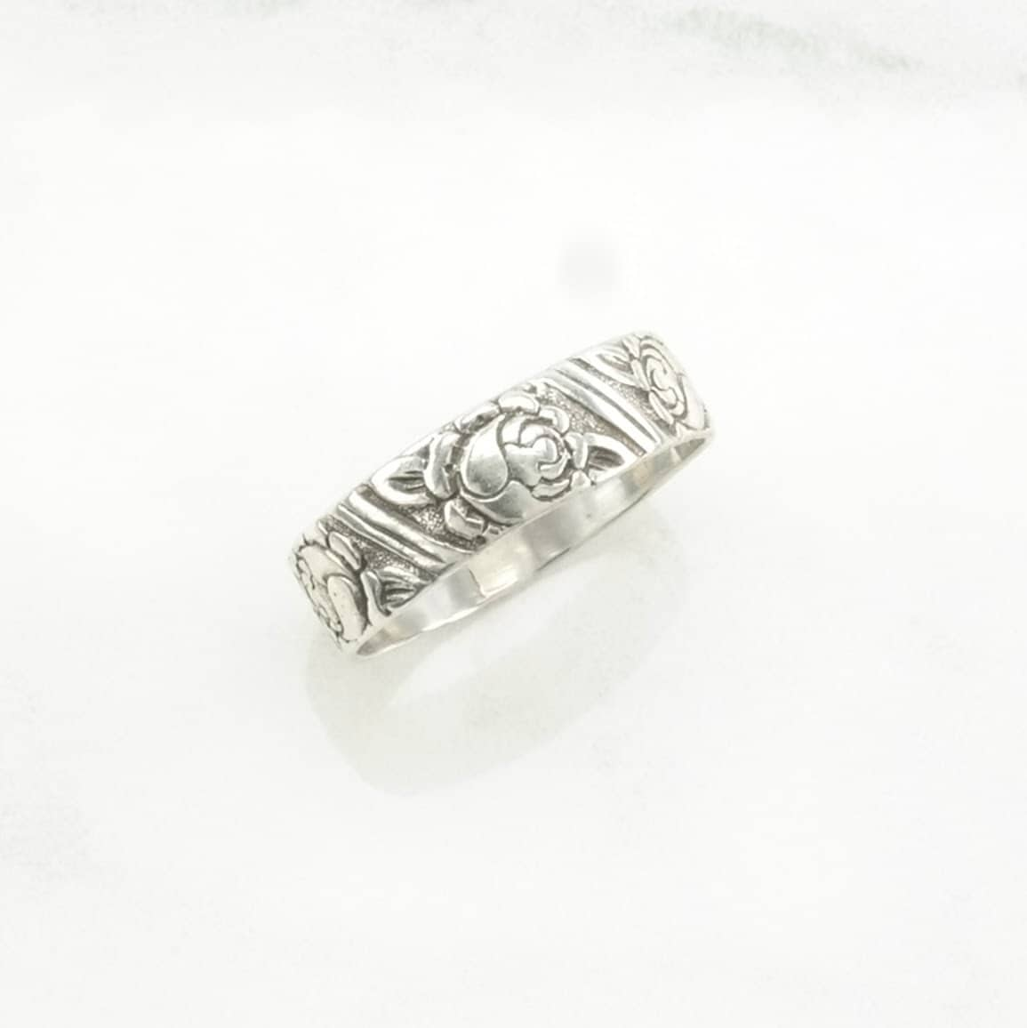 Sterling Silver Ring Floral Band Size 6 1/2