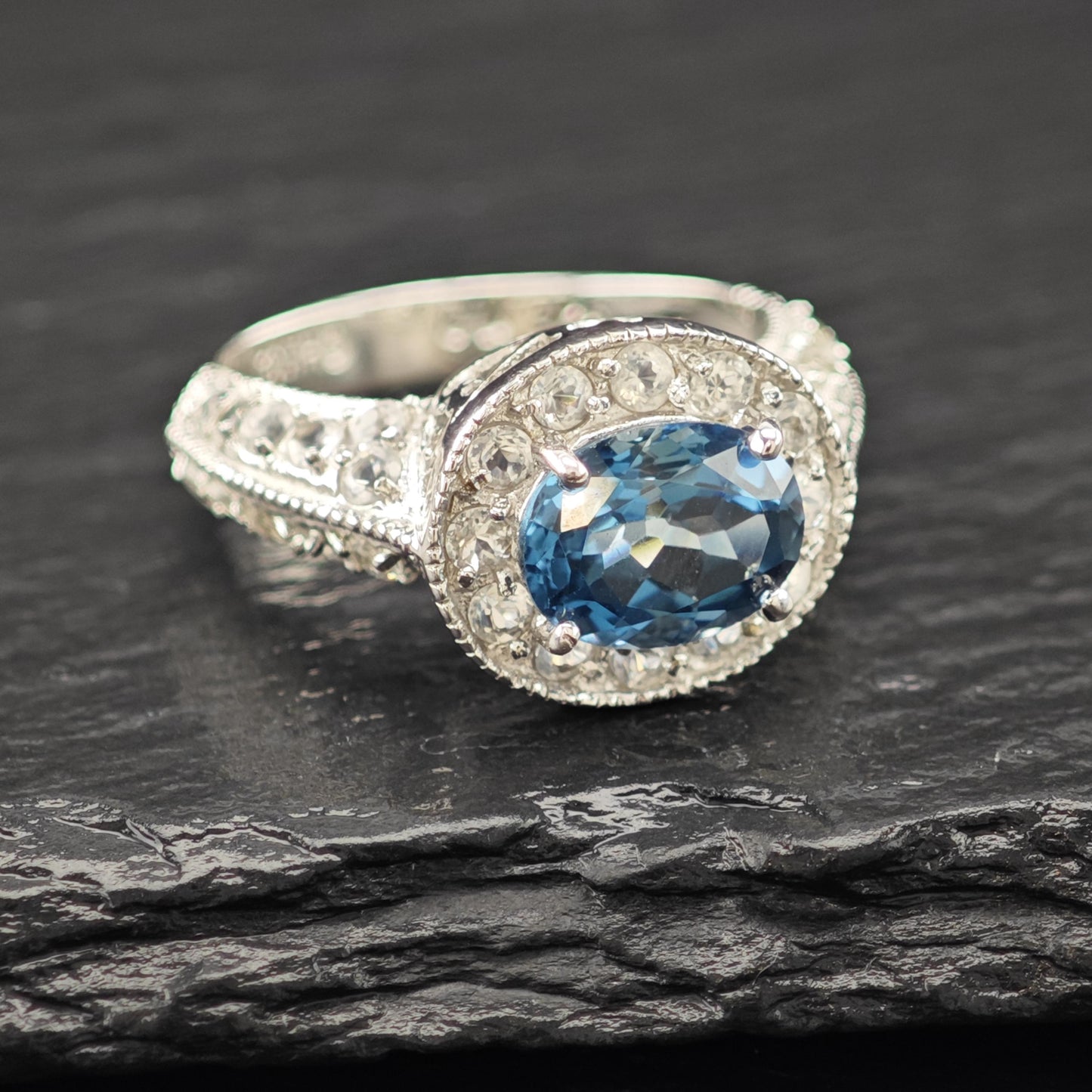 Lab London Blue Topaz Ring Sterling Silver Sz 7 1/2 R6124