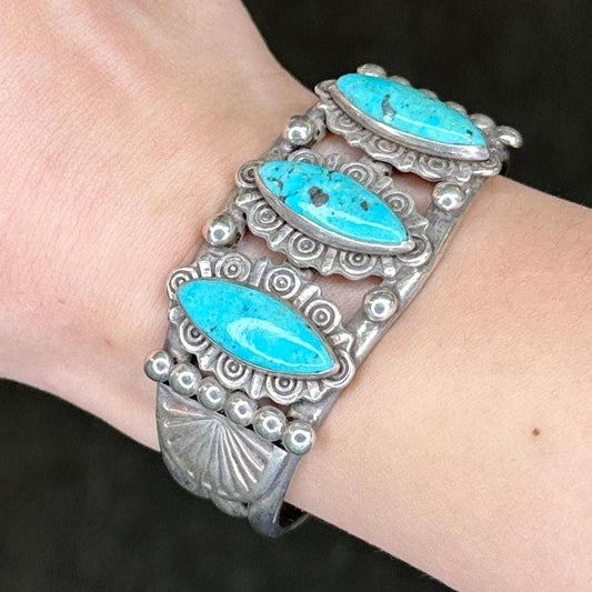 Vintage Sterling Silver & Turquoise Cuff Bracelet | Native American Jewelry | 1970s Boho Chic