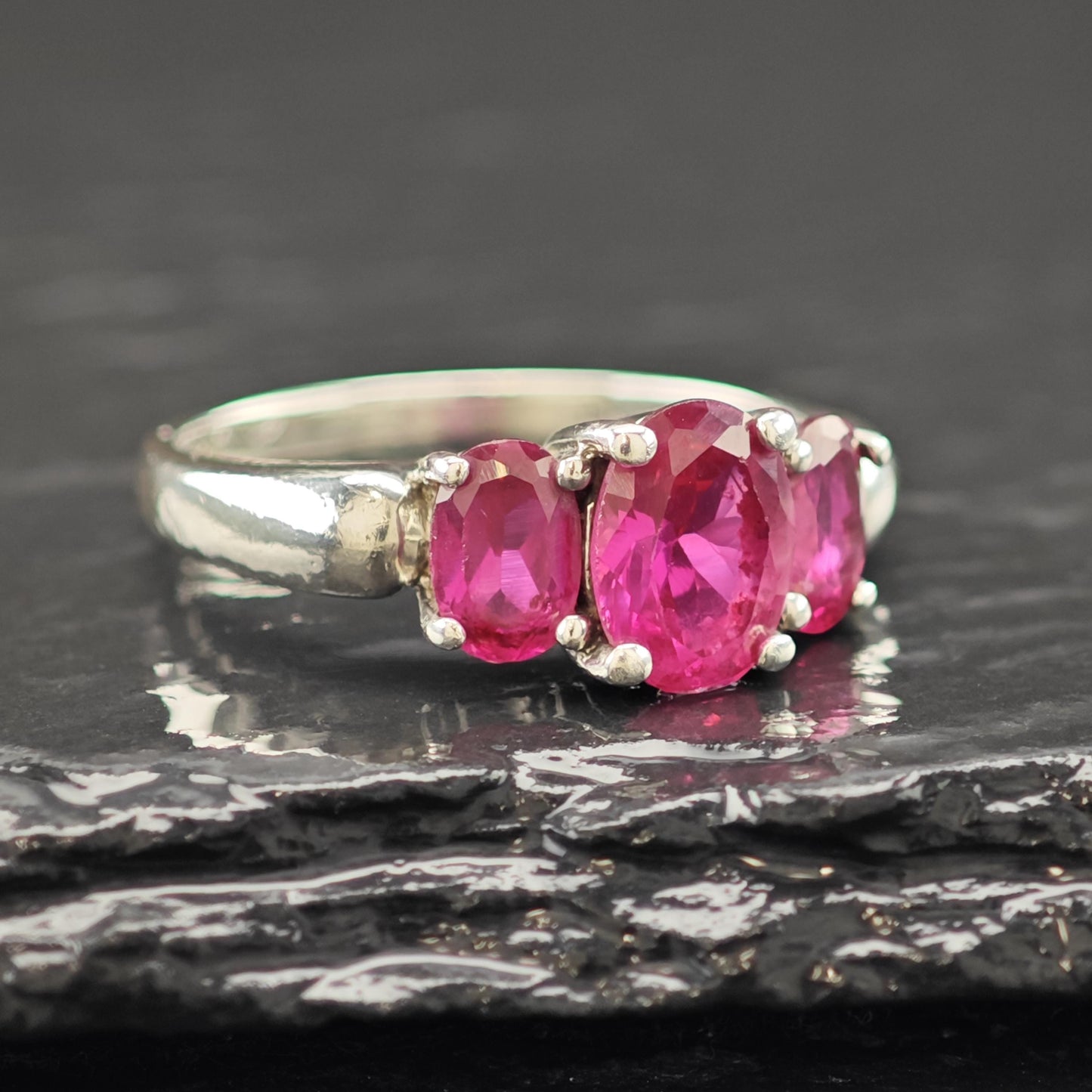 Pink Sapphire 3 Stone Ring Sterling Silver Sz 8 R6190