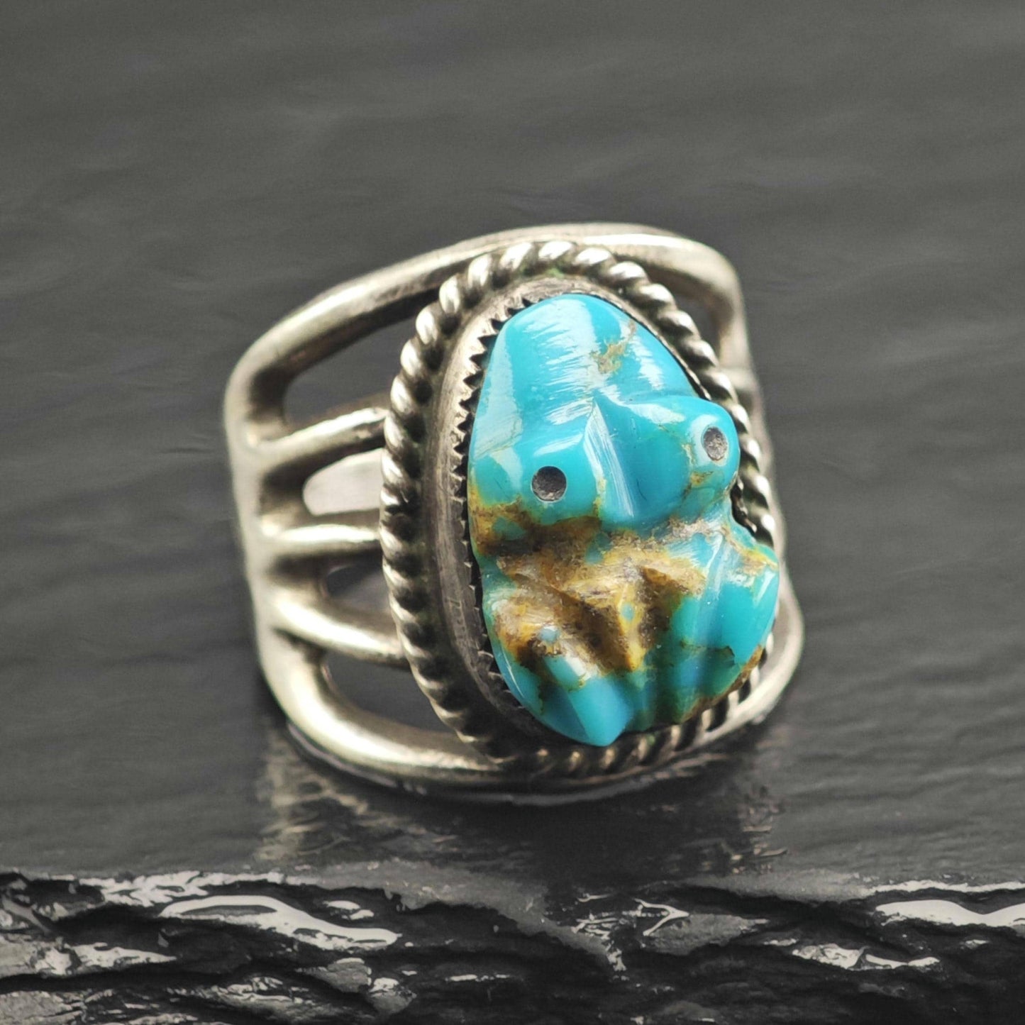Carved Turquoise Frog Sterling Silver Native American Ring Sz 7 1/2 R6684