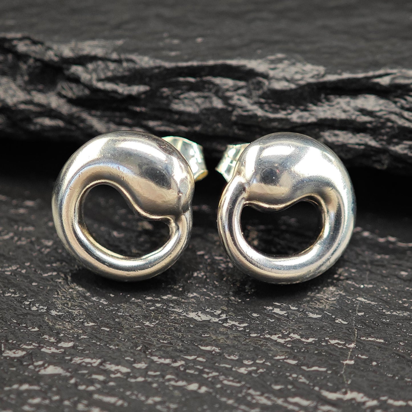 Tiffany & Co Minimalist Sterling Silver Eternal Circle Stud Earrings
