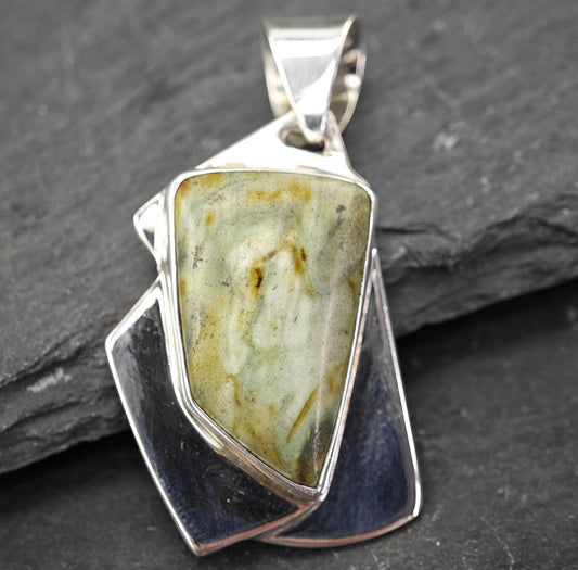 DTR Green Gemstone Pendant Sterling Silver