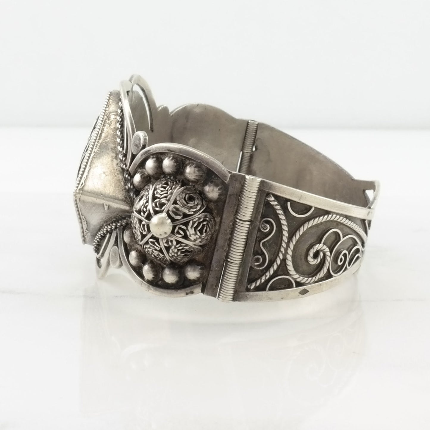 Sterling Silver Hinged Bangle Bracelet Filigree Middle Eastern